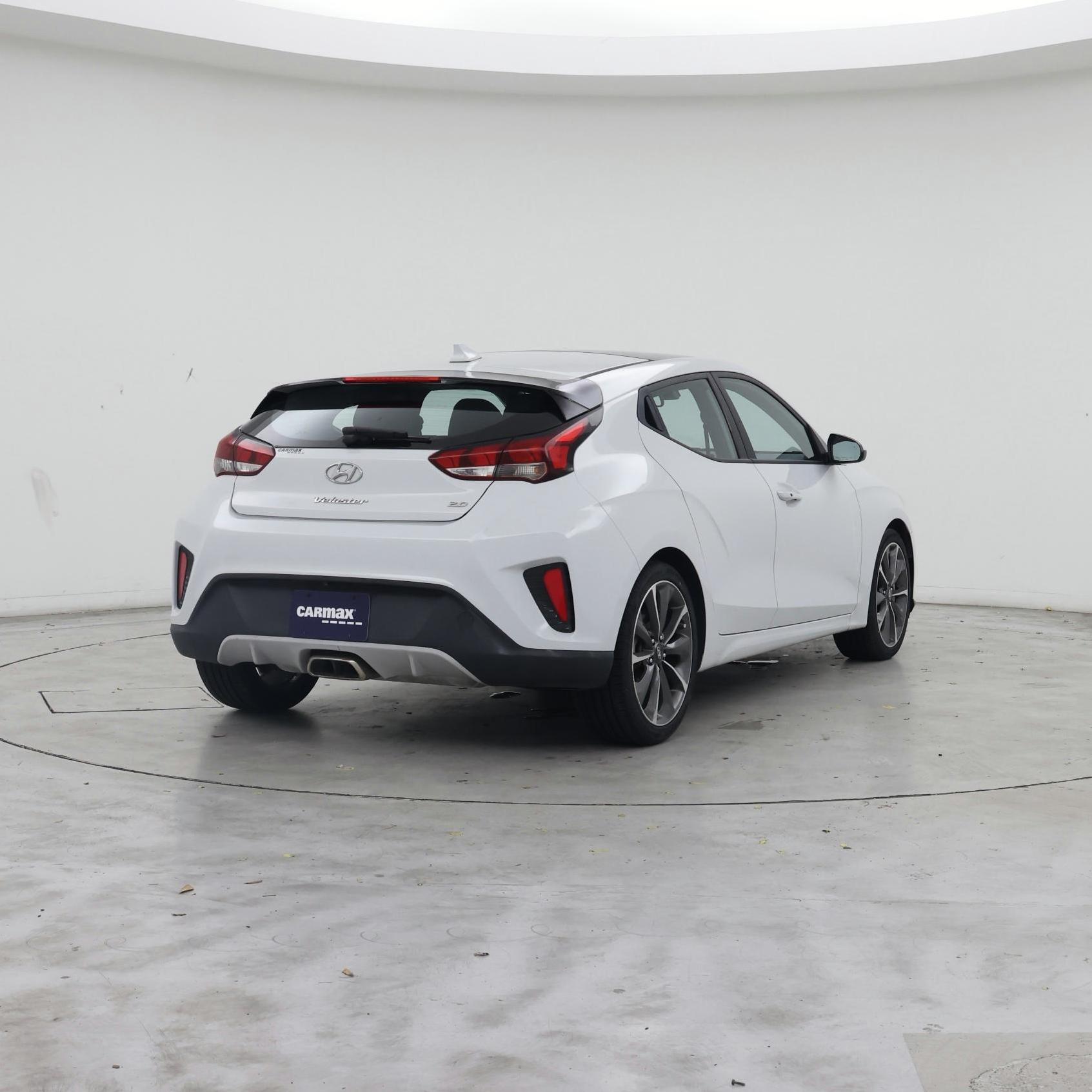 Thumbnail: 2021 Hyundai Veloster - 8