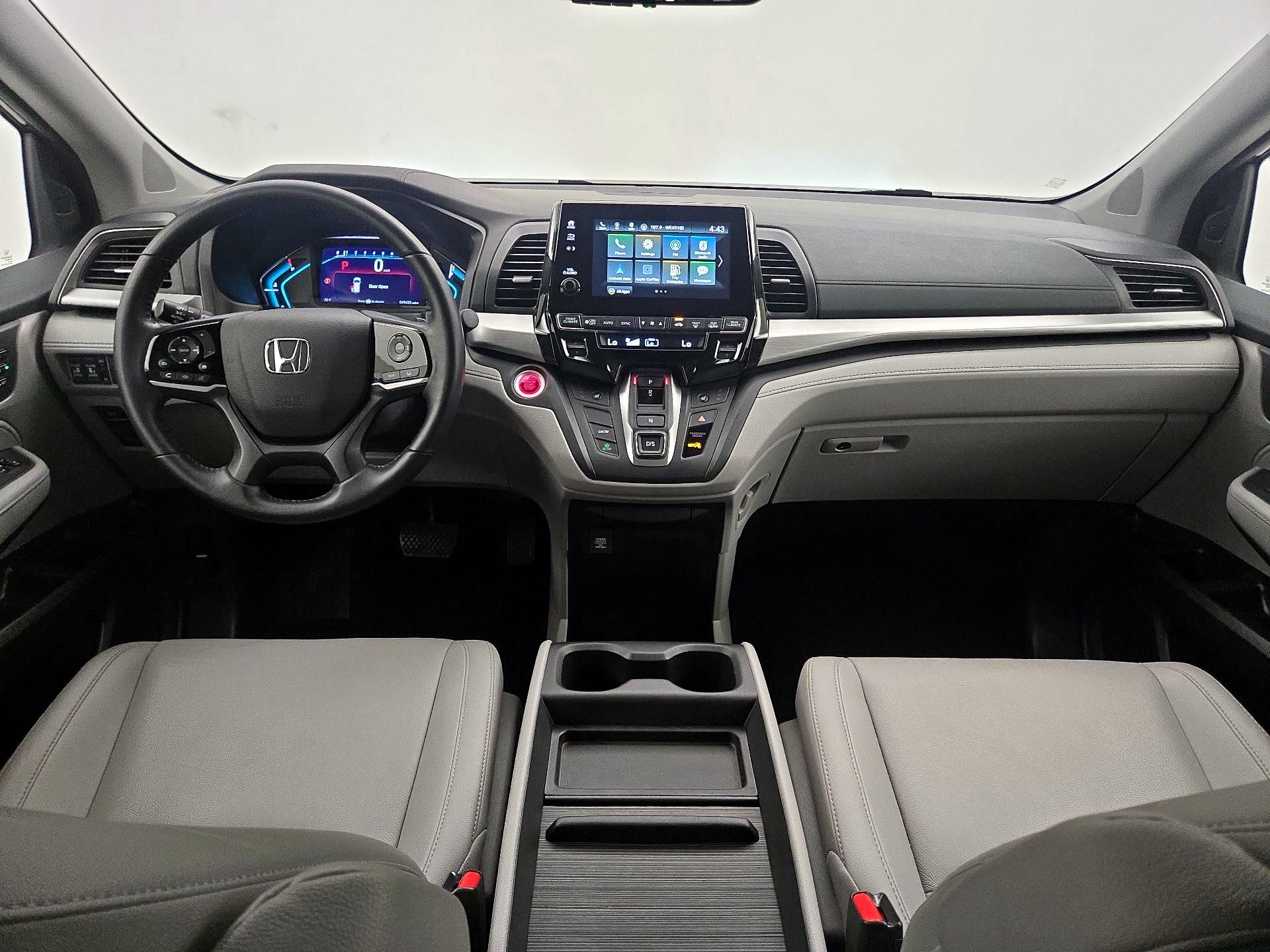 Thumbnail: 2018 Honda Odyssey - 9