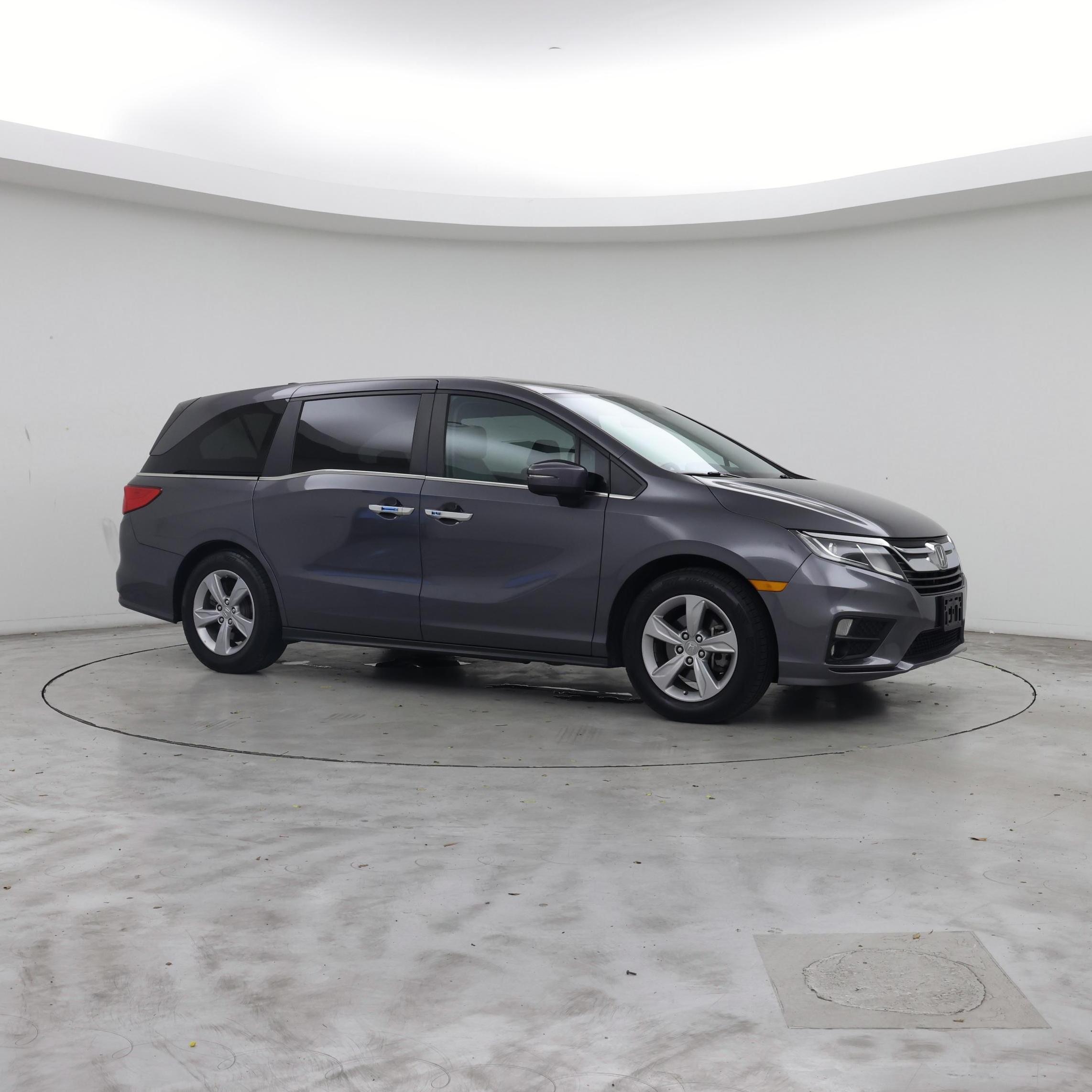 Thumbnail: 2018 Honda Odyssey - 3