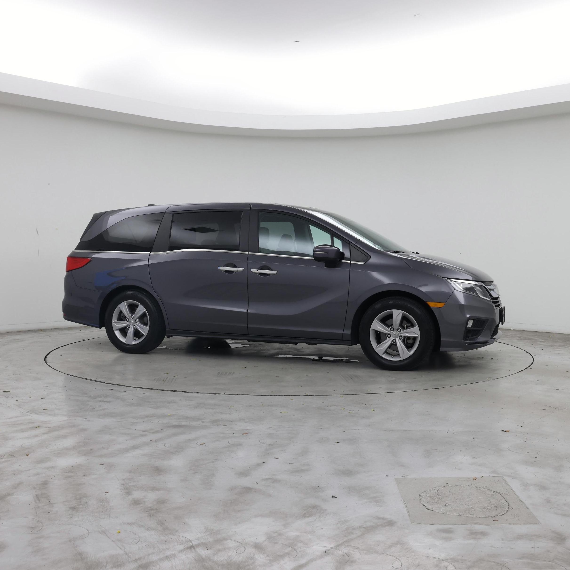 Thumbnail: 2018 Honda Odyssey - 4