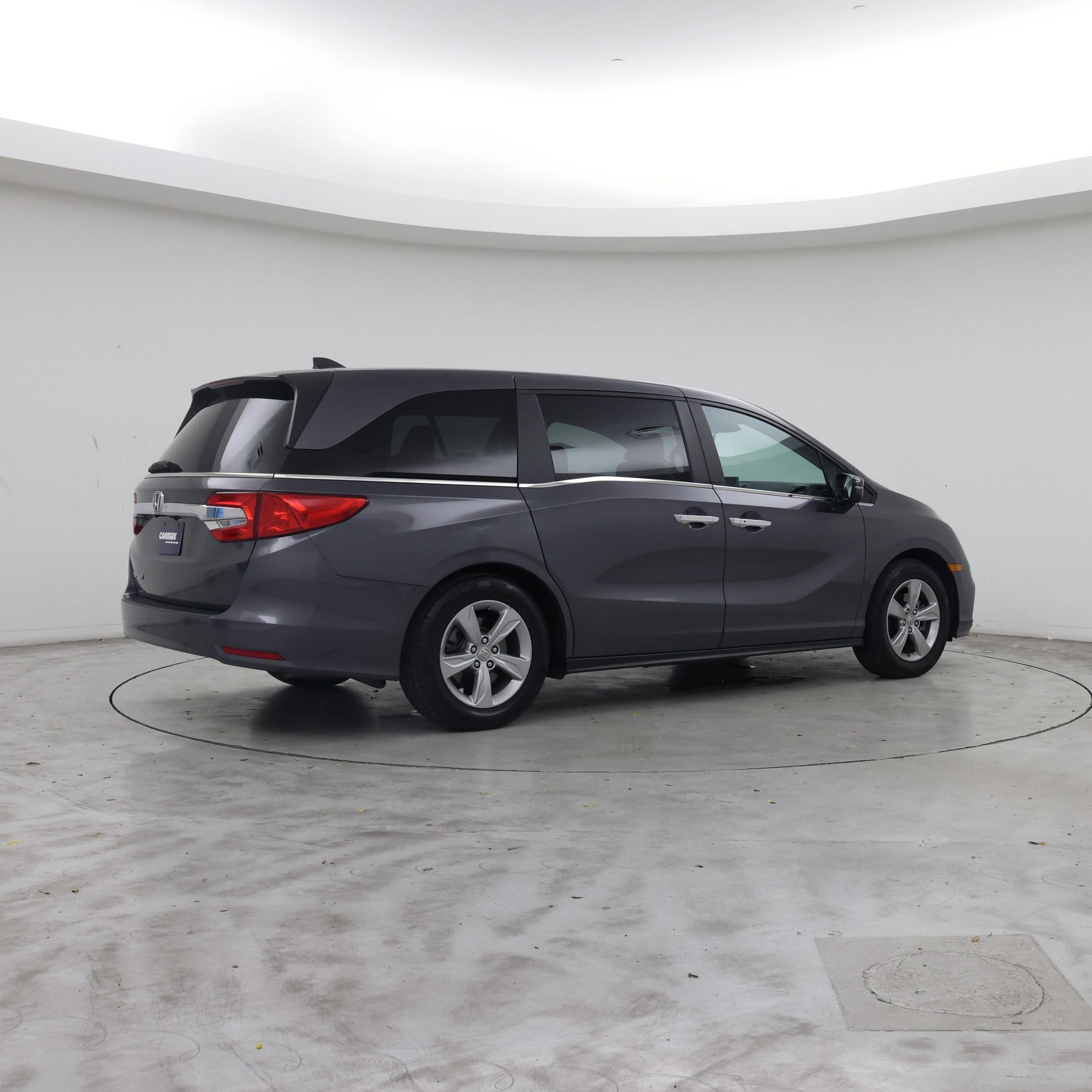 Thumbnail: 2018 Honda Odyssey - 7