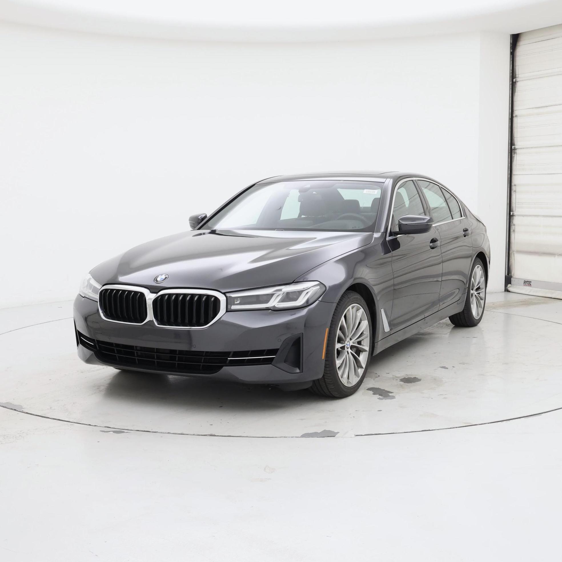 Thumbnail: 2021 BMW 5 Series - 4