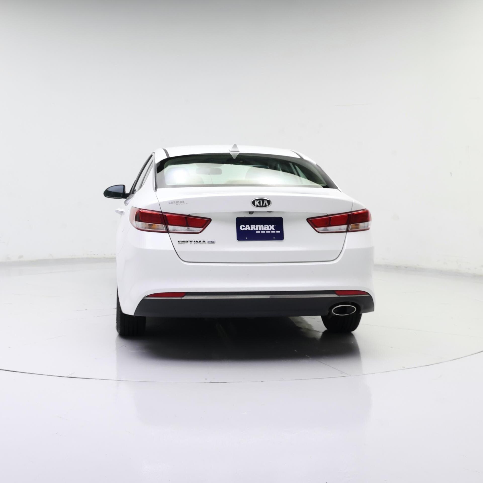 Thumbnail: 2017 Kia Optima - 6
