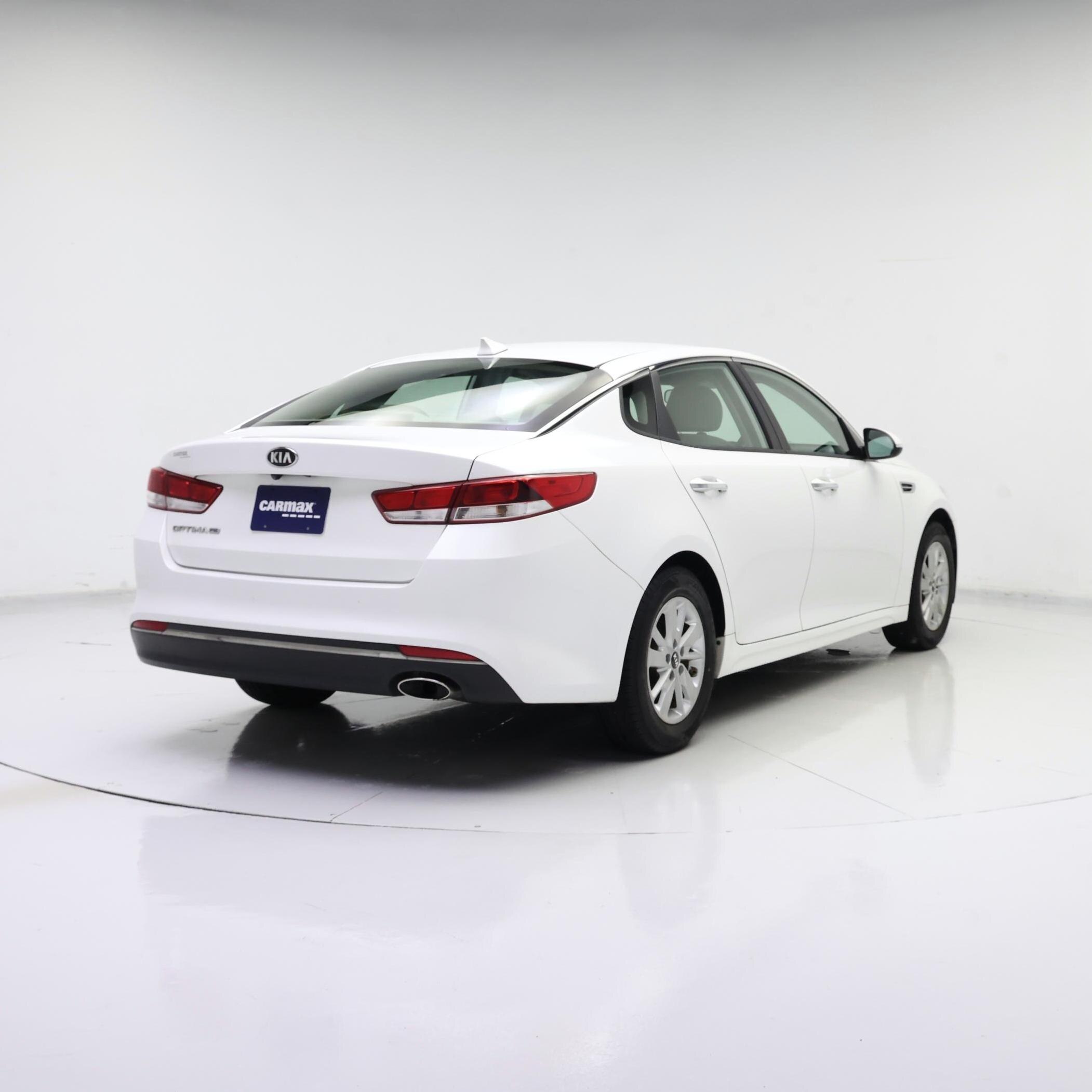 Thumbnail: 2017 Kia Optima - 8