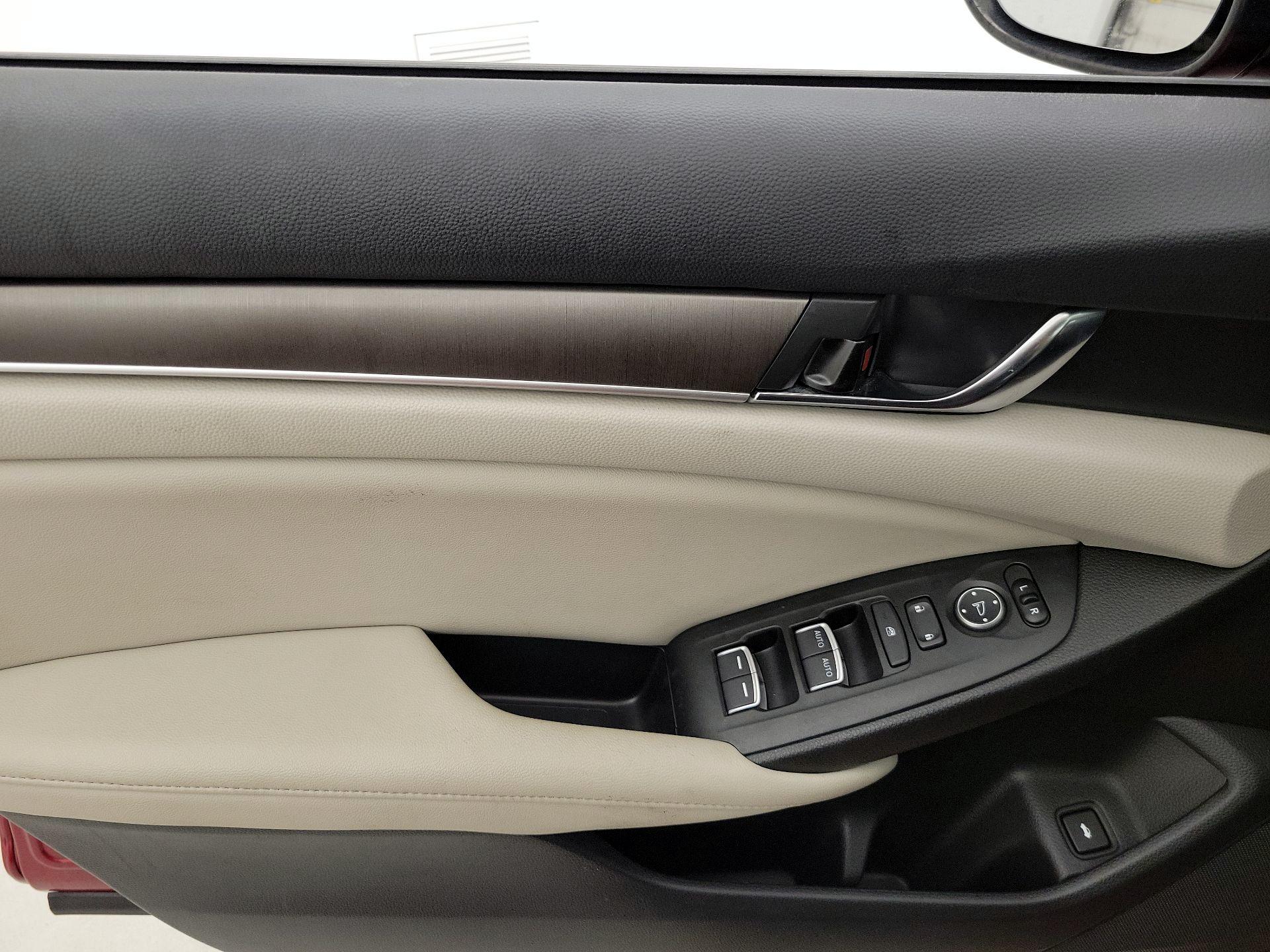 Thumbnail: 2022 Honda Accord - 12