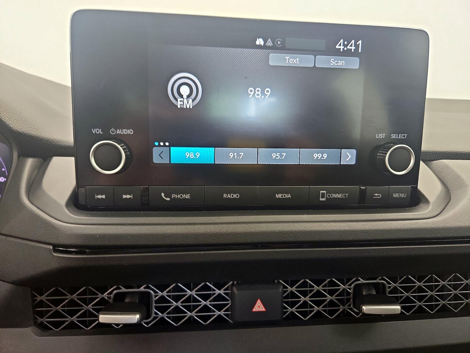 2024 Honda Accord EX - Photo 15