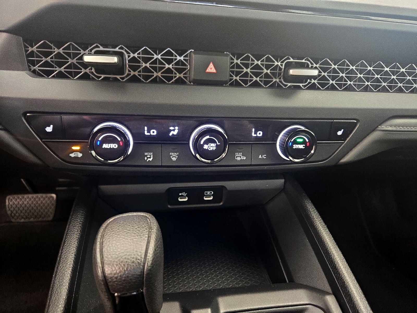 2024 Honda Accord EX - Photo 16