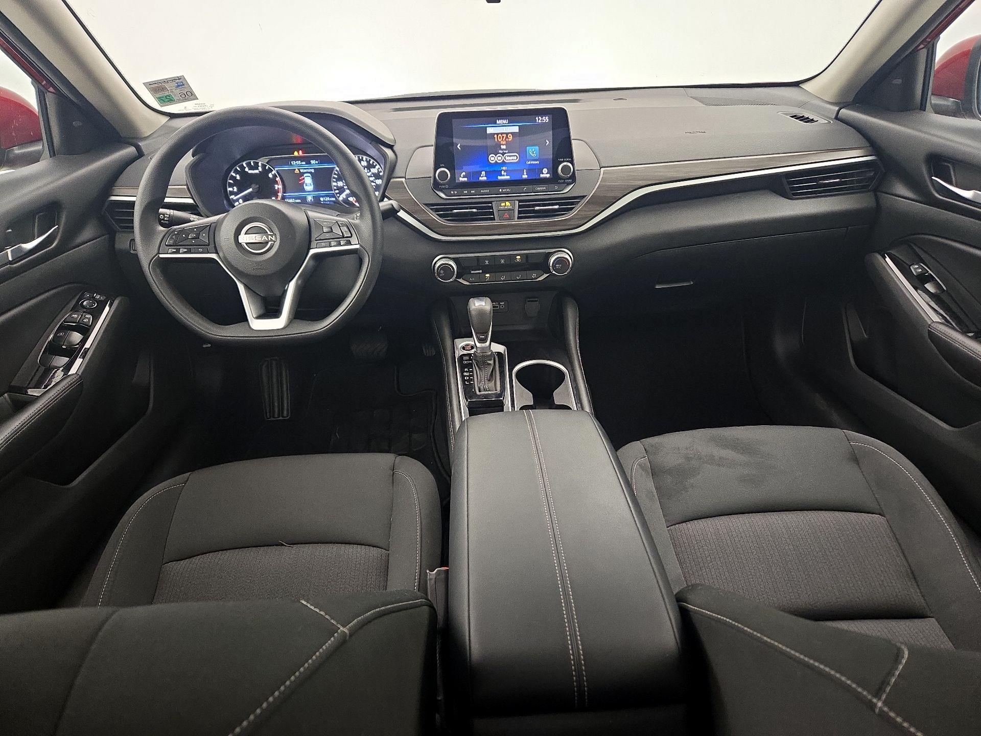 Thumbnail: 2023 Nissan Altima - 9