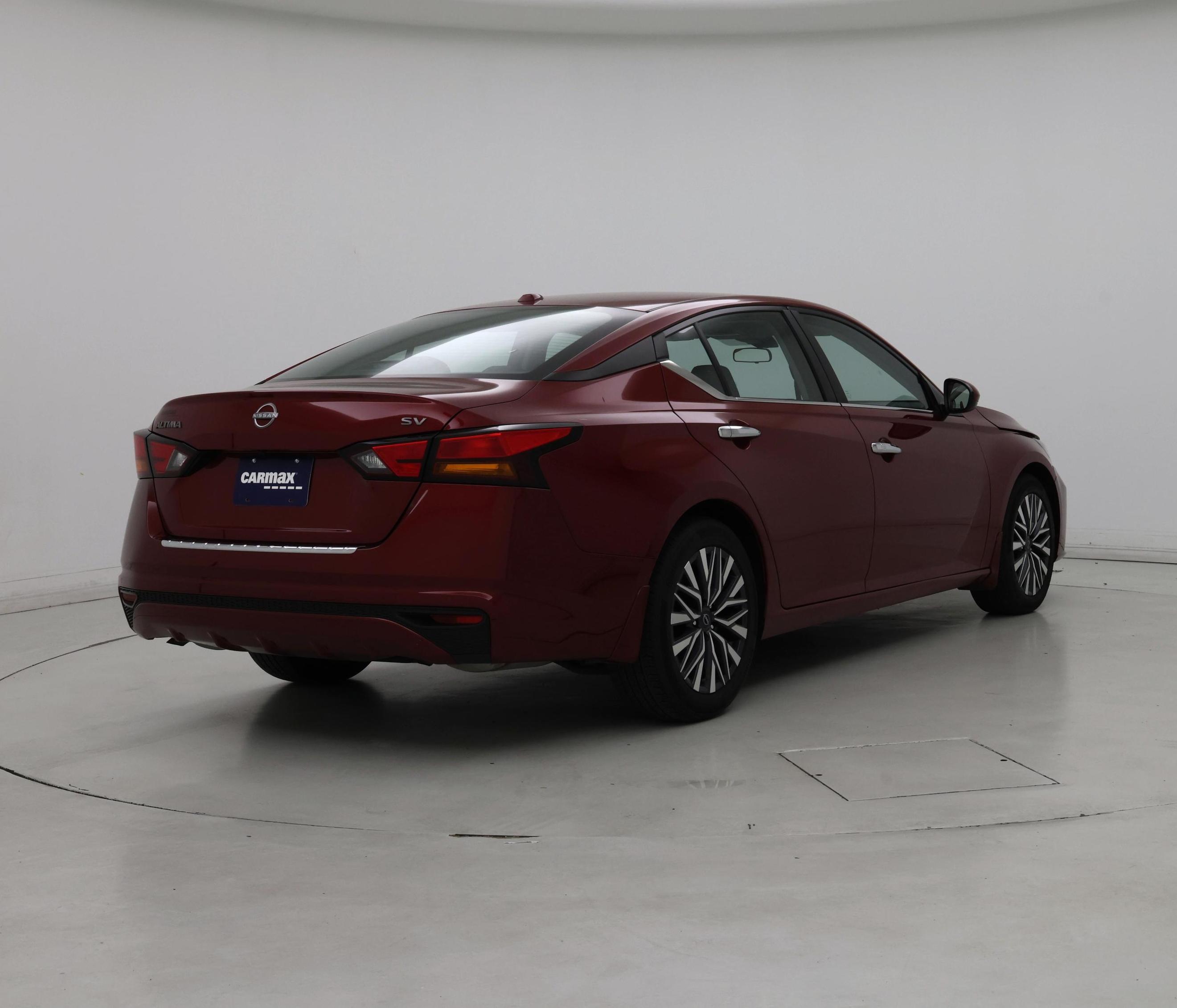 Thumbnail: 2023 Nissan Altima - 8