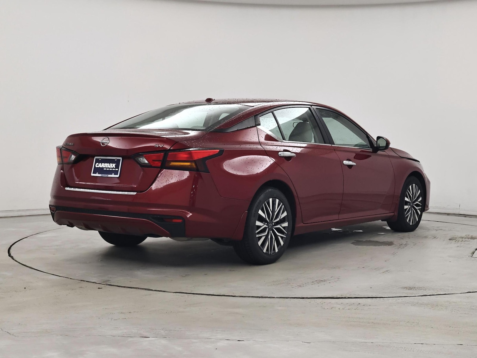 2023 Nissan Altima SV - Photo 9