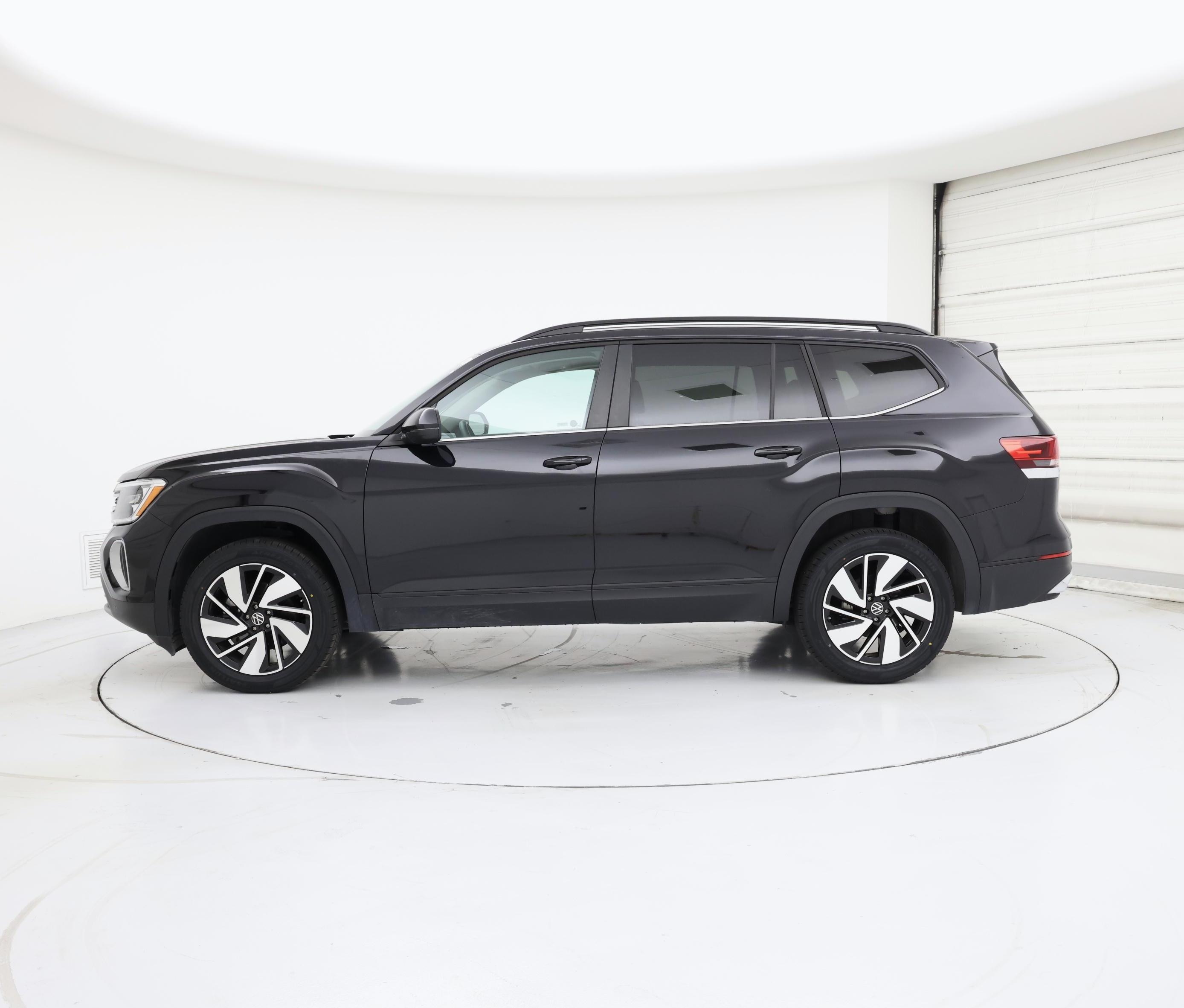 Thumbnail: 2025 Volkswagen Atlas - 3