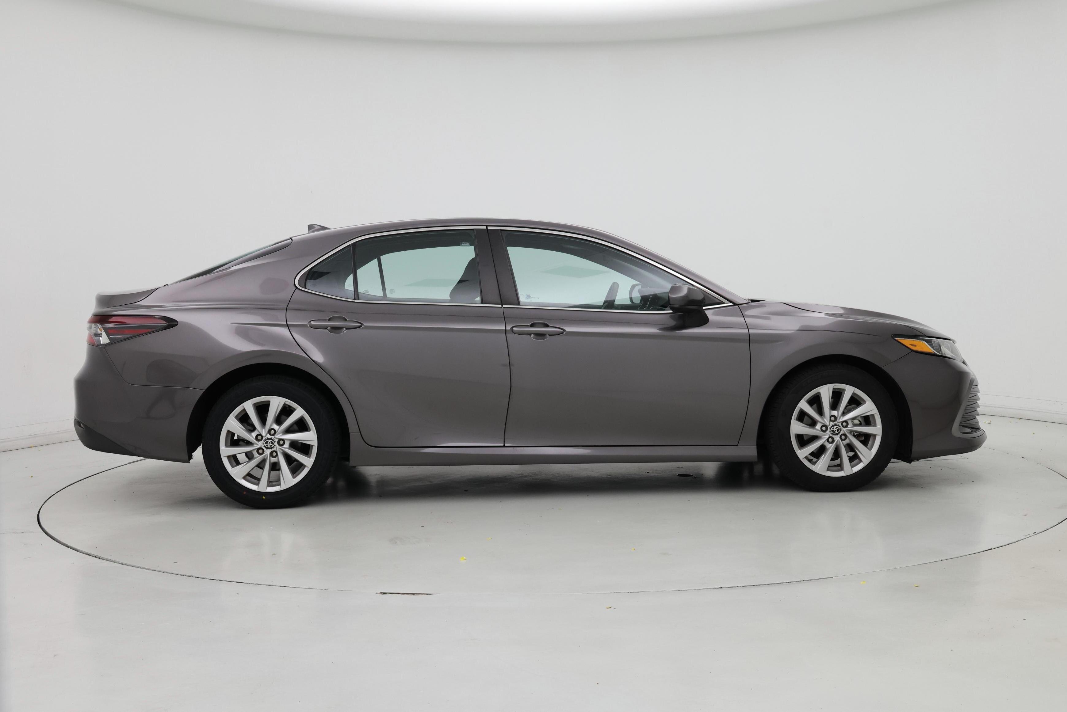 Thumbnail: 2023 Toyota Camry - 7