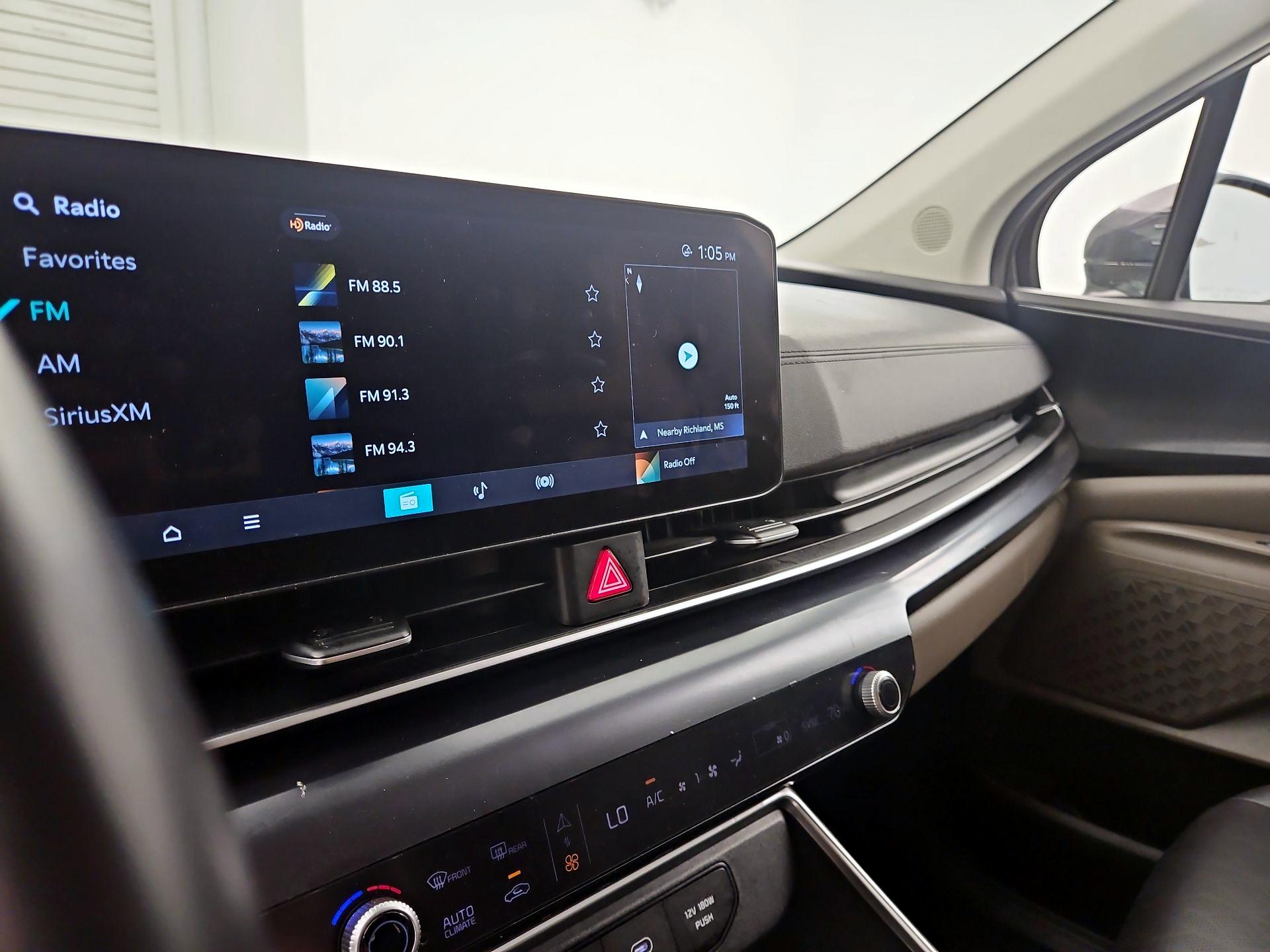 Thumbnail: 2025 Kia Carnival - 16