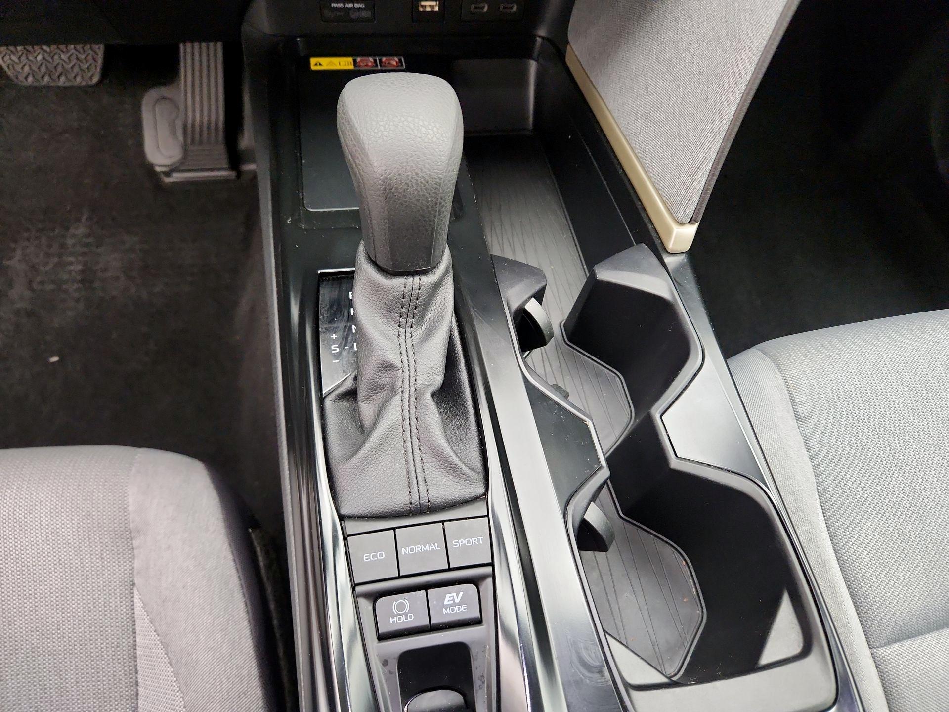 Thumbnail: 2025 Toyota Camry - 17