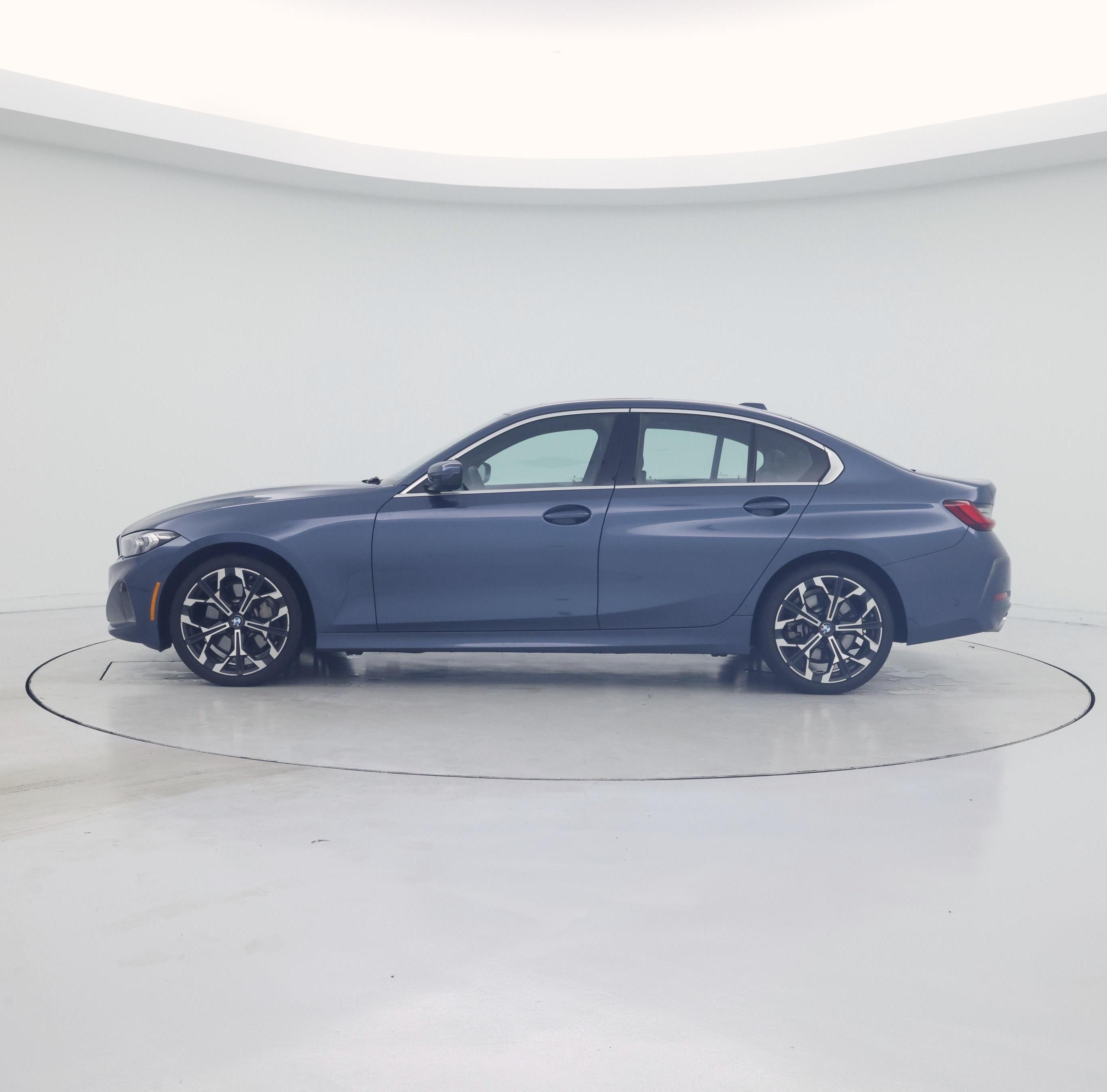 Thumbnail: 2025 BMW 3 Series - 3