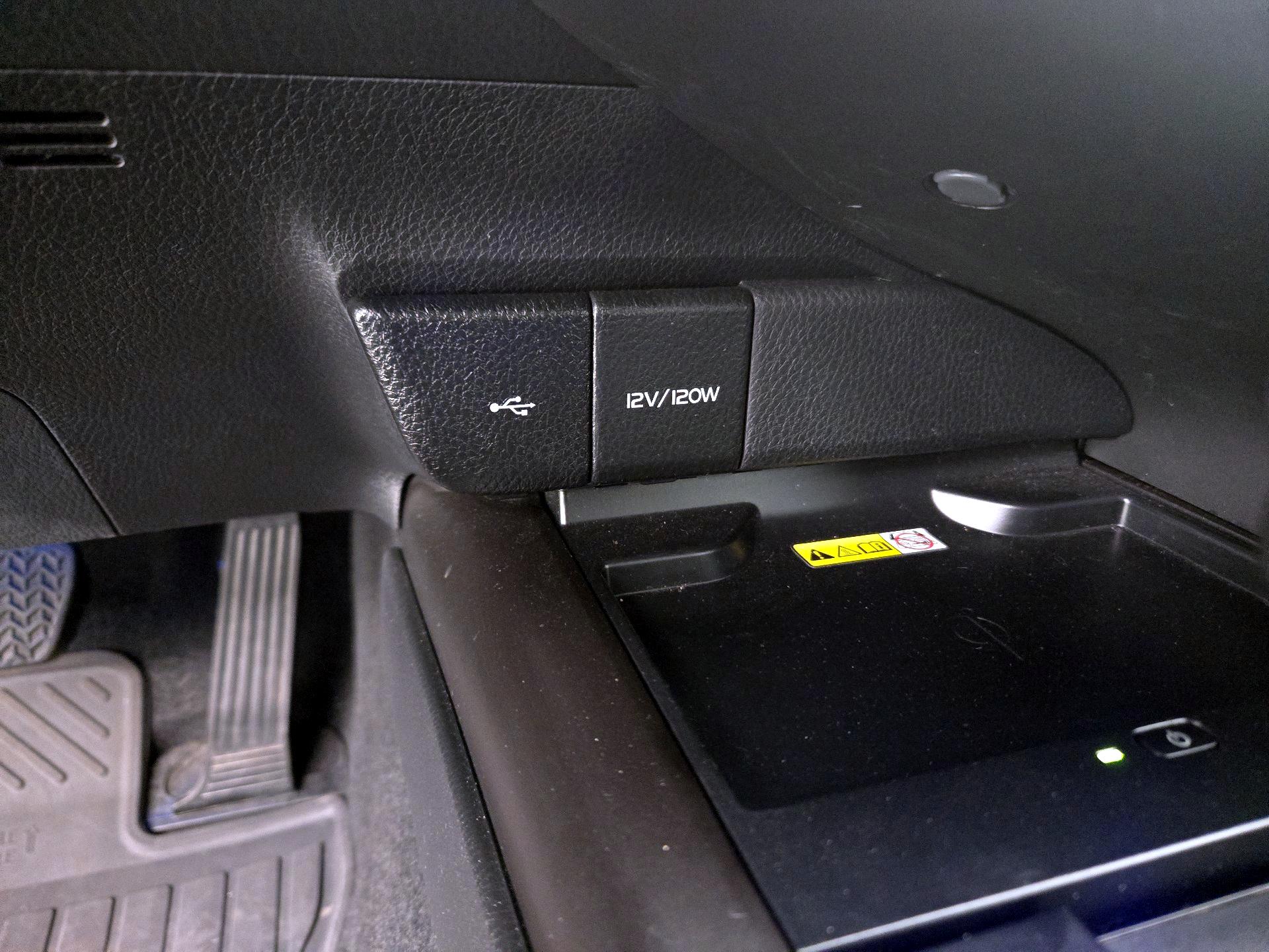 Thumbnail: 2024 Toyota Camry - 19