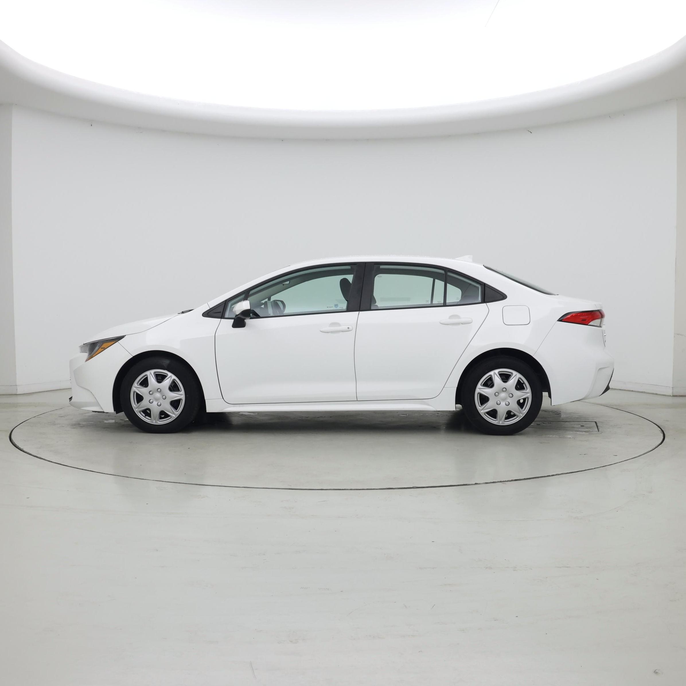 Thumbnail: 2024 Toyota Corolla - 3