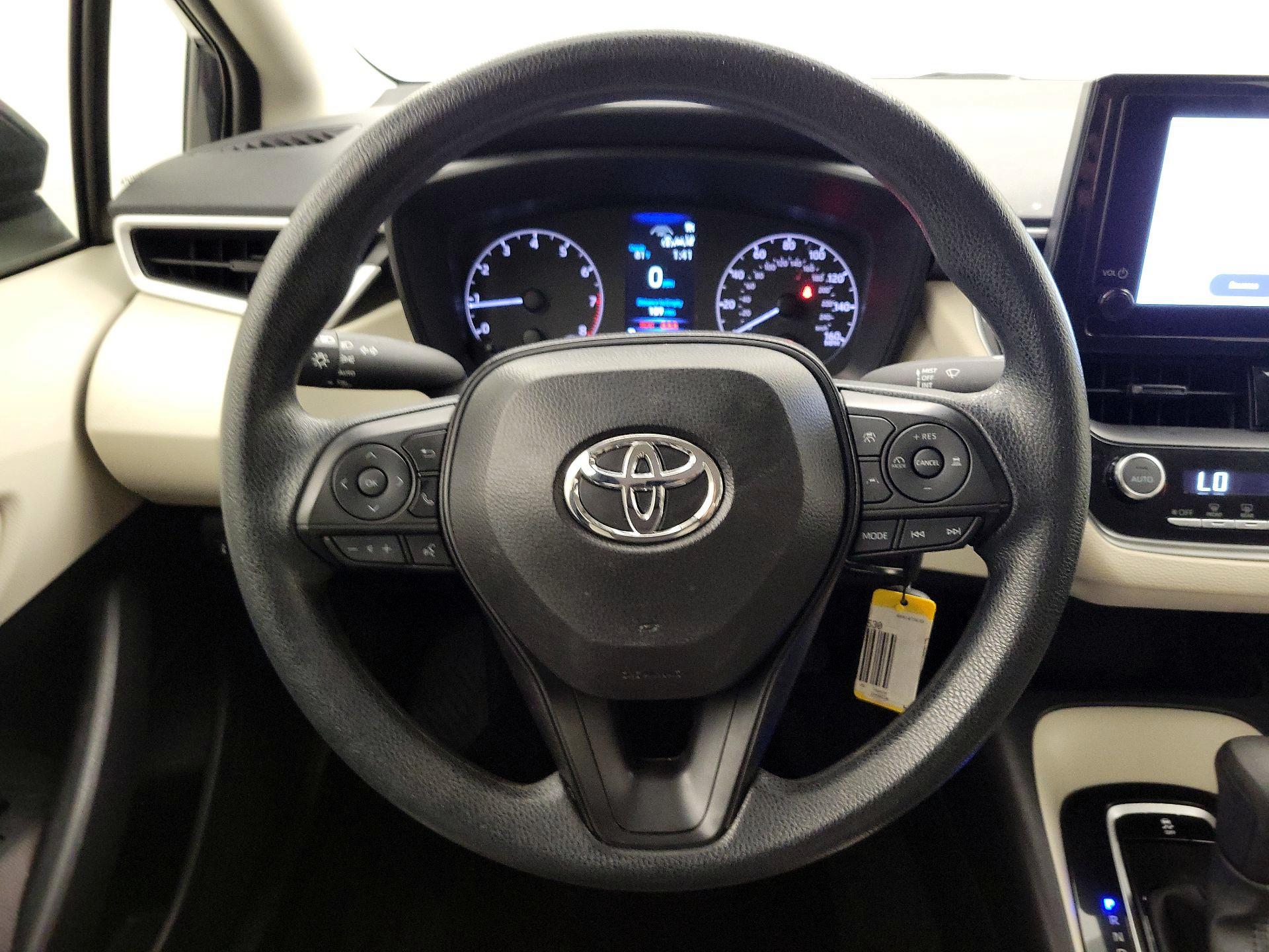 Thumbnail: 2025 Toyota Corolla - 10