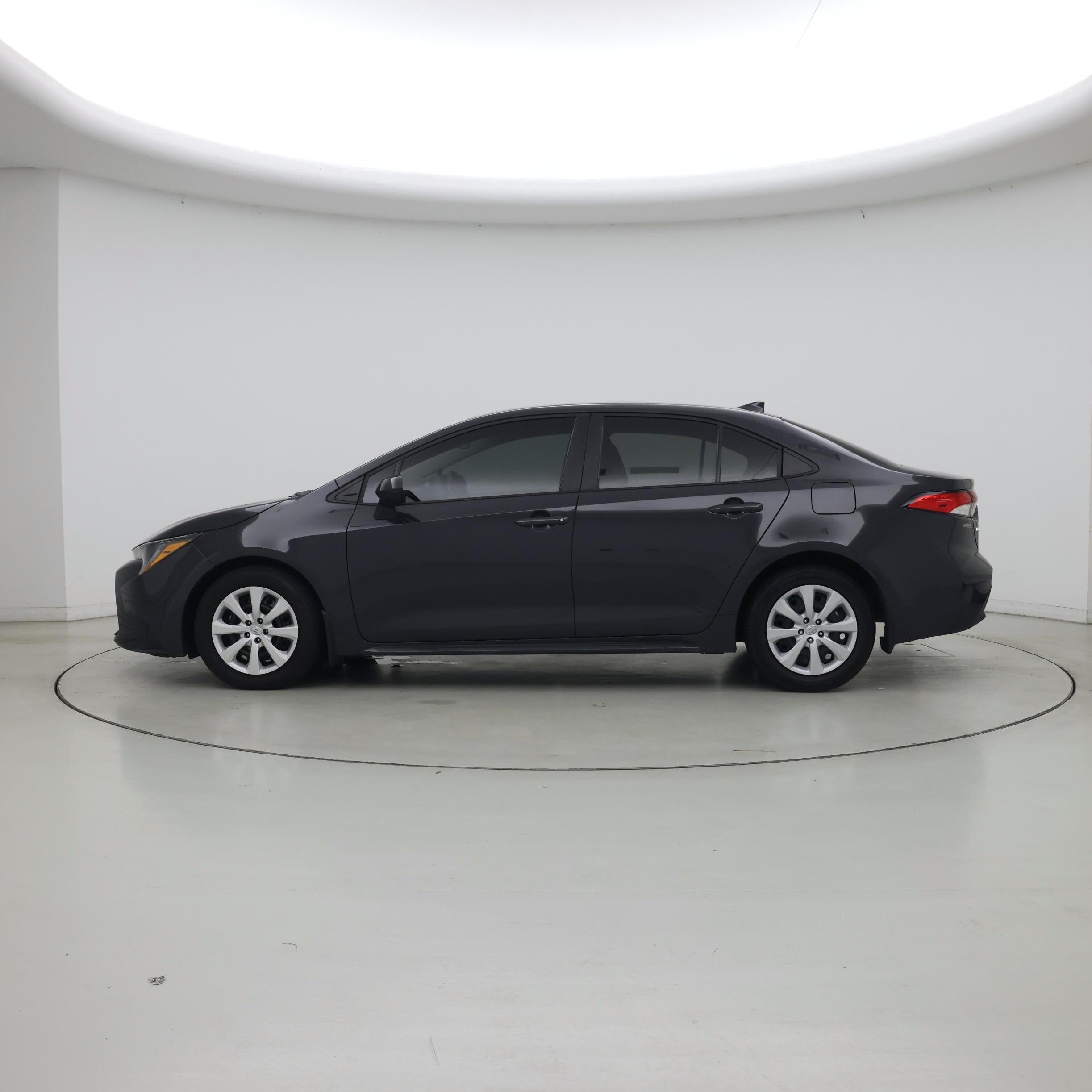 Thumbnail: 2025 Toyota Corolla - 3