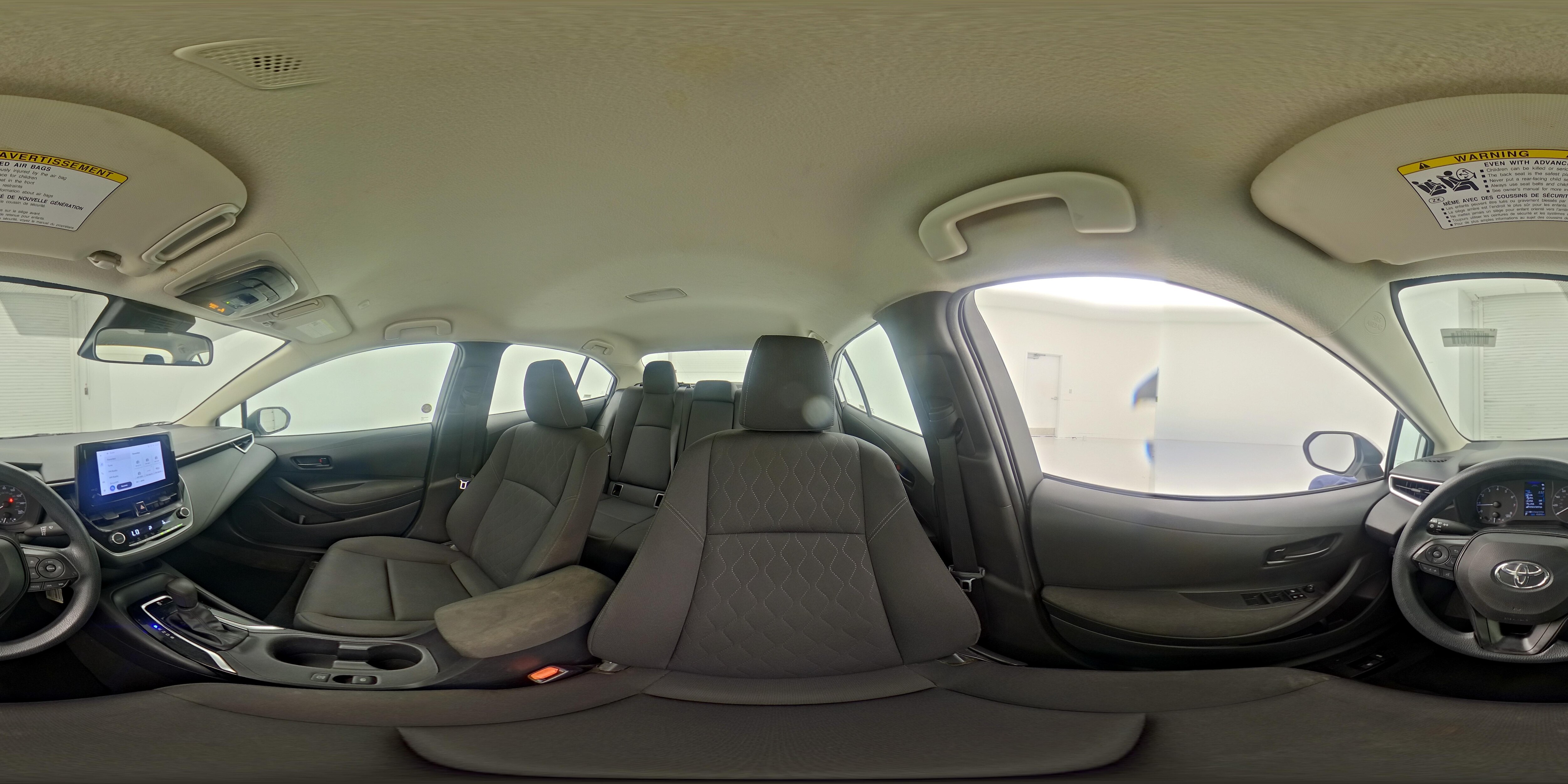 2024 Toyota Corolla LE - Photo 25