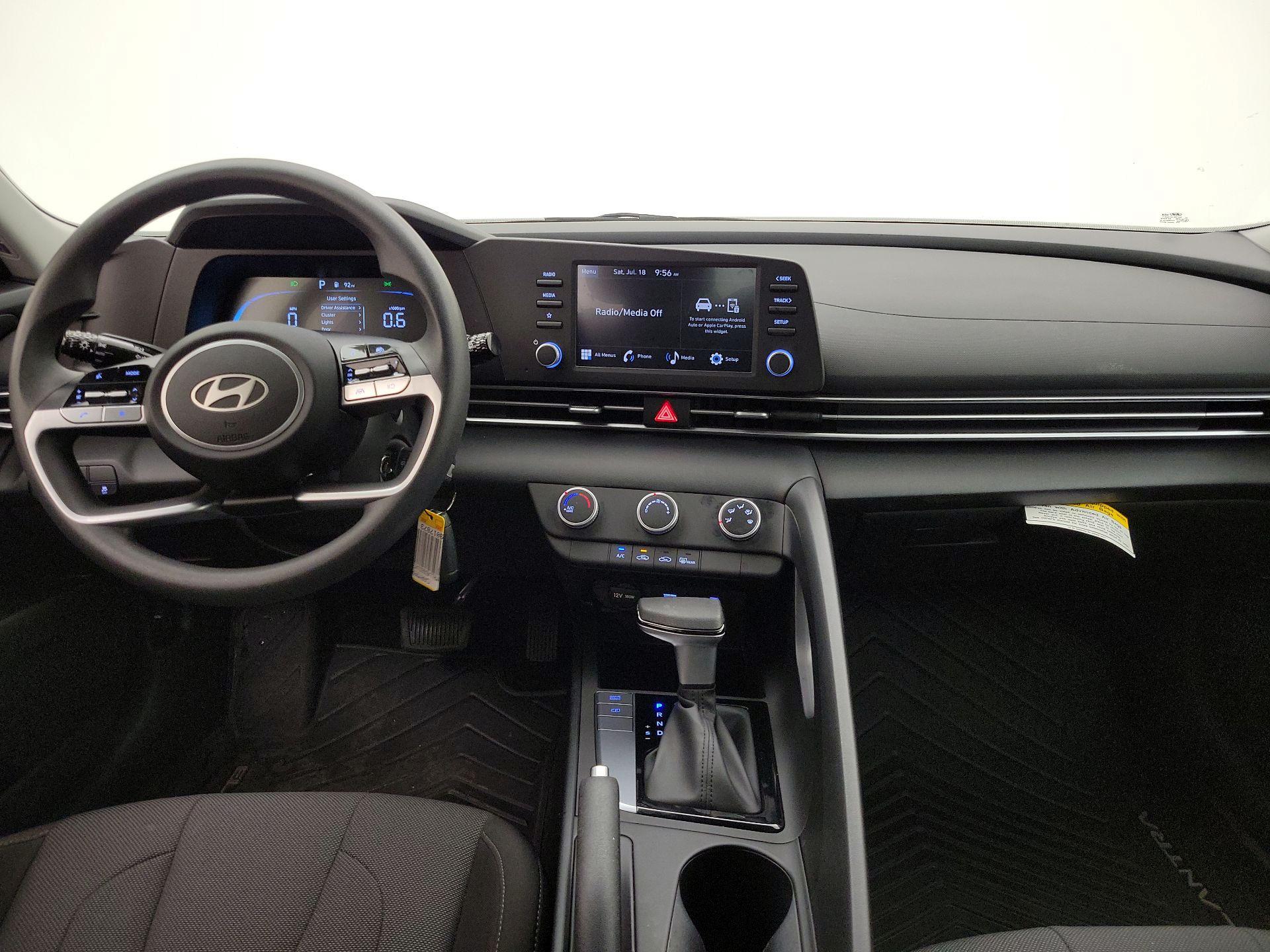 Thumbnail: 2025 Hyundai Elantra - 9