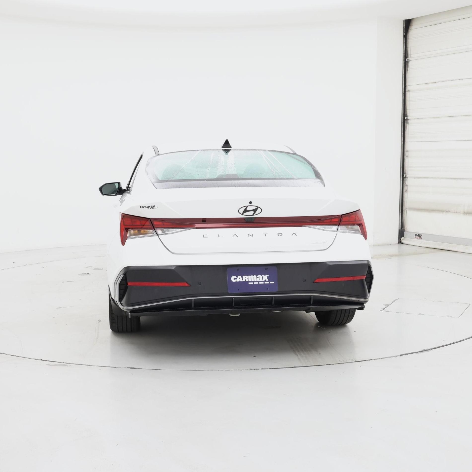 Thumbnail: 2024 Hyundai Elantra - 6