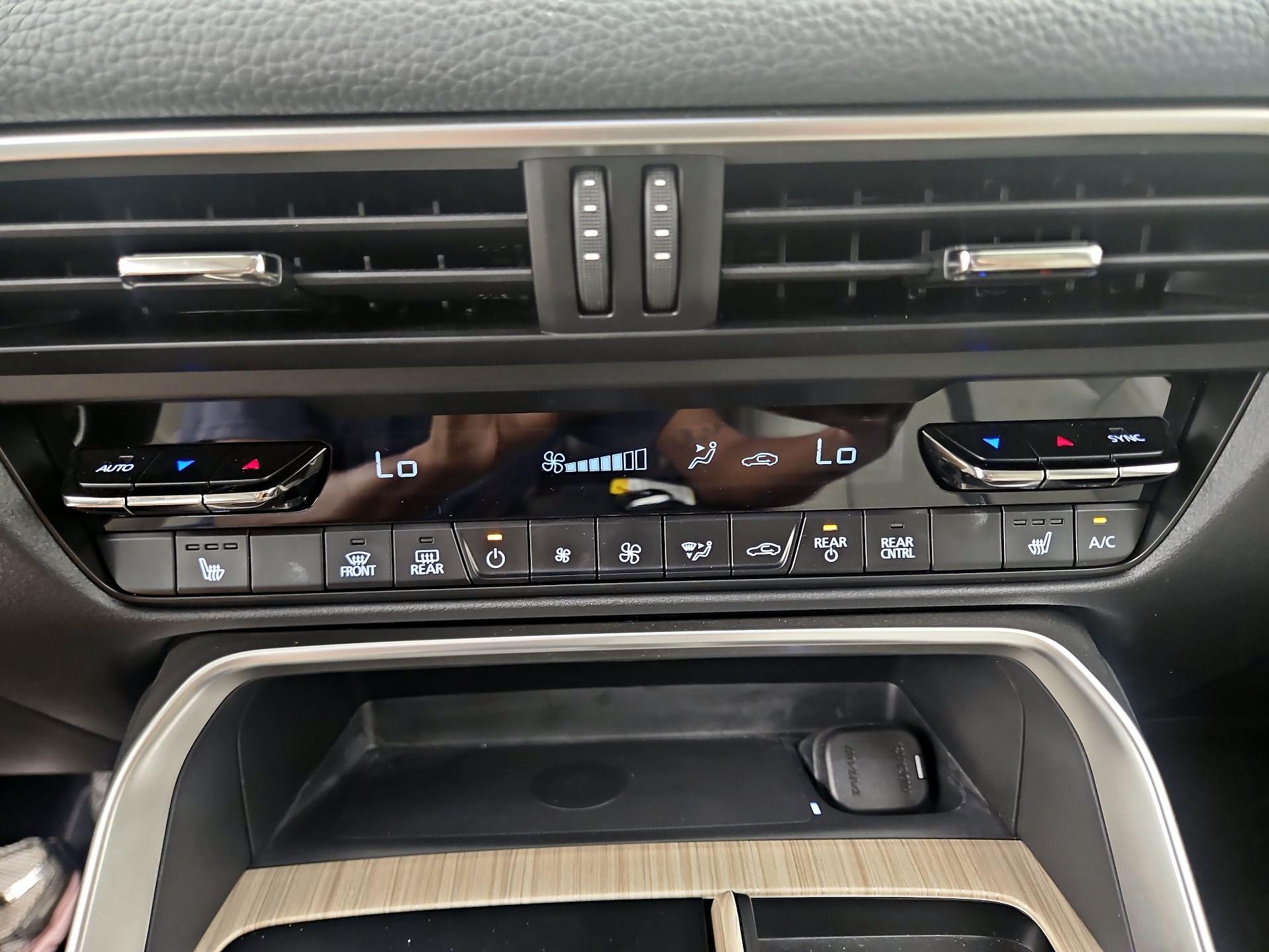 Thumbnail: 2024 Mazda CX-90 - 17