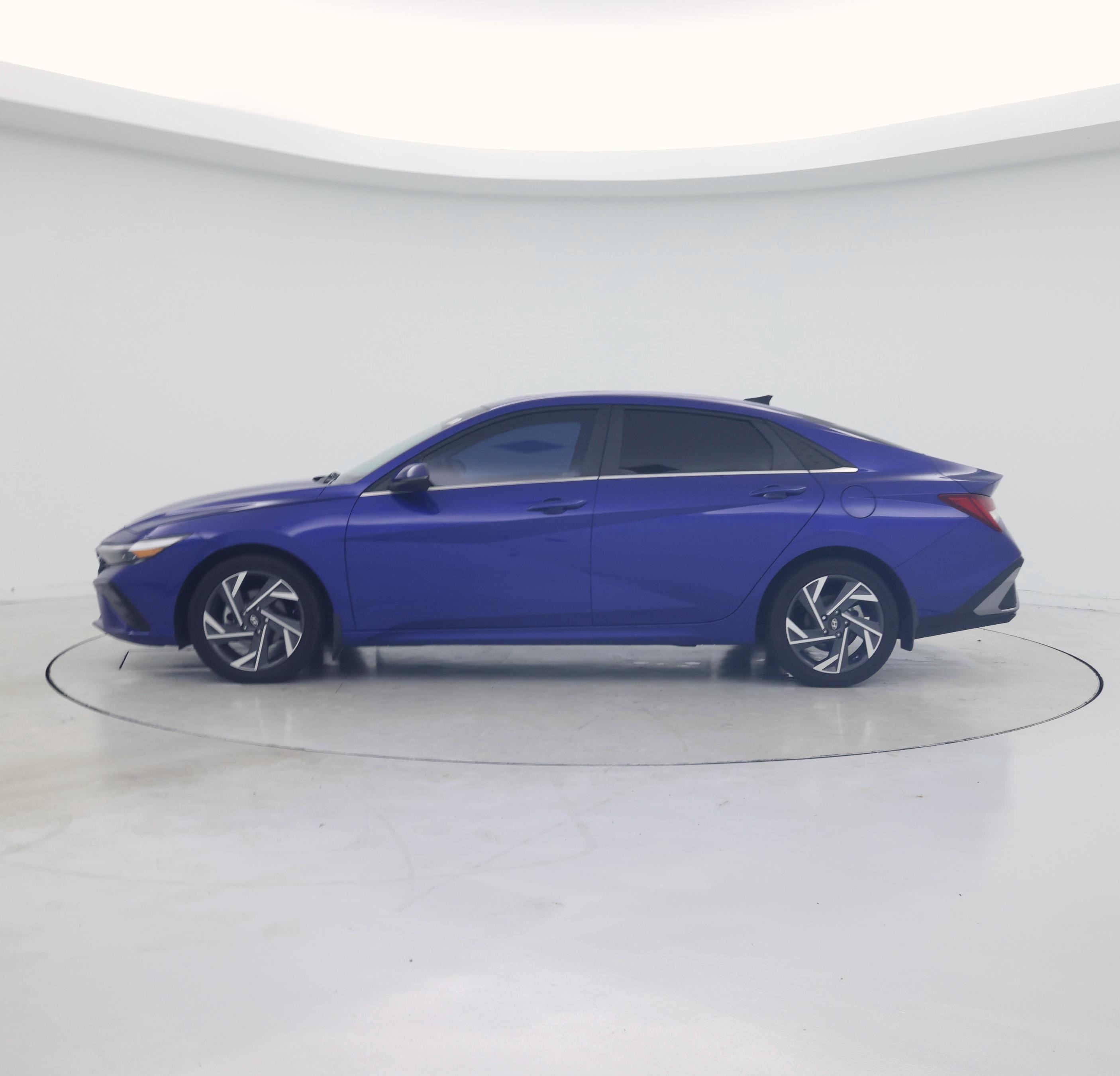 Thumbnail: 2025 Hyundai Elantra - 3