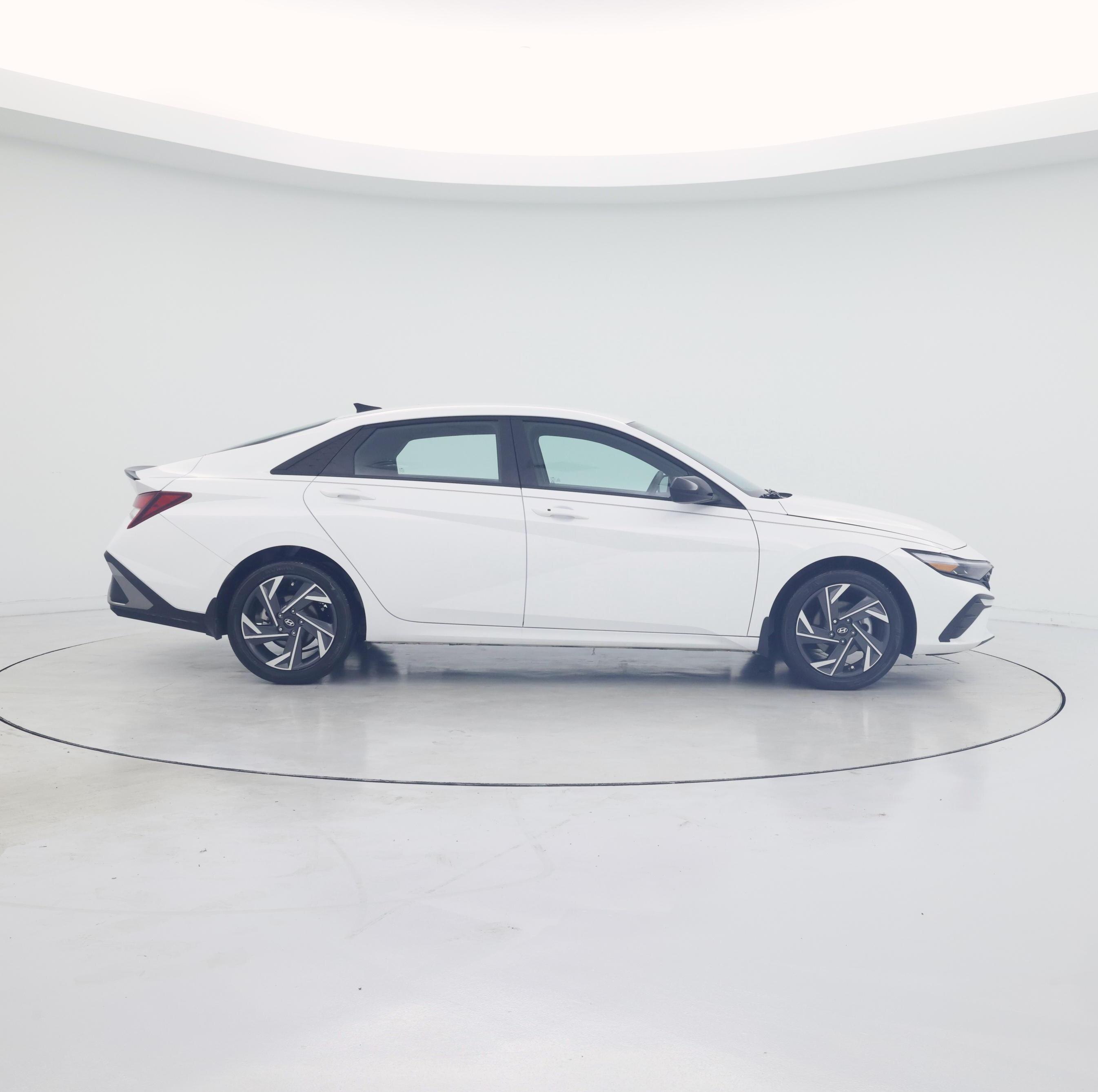 Thumbnail: 2025 Hyundai Elantra - 7