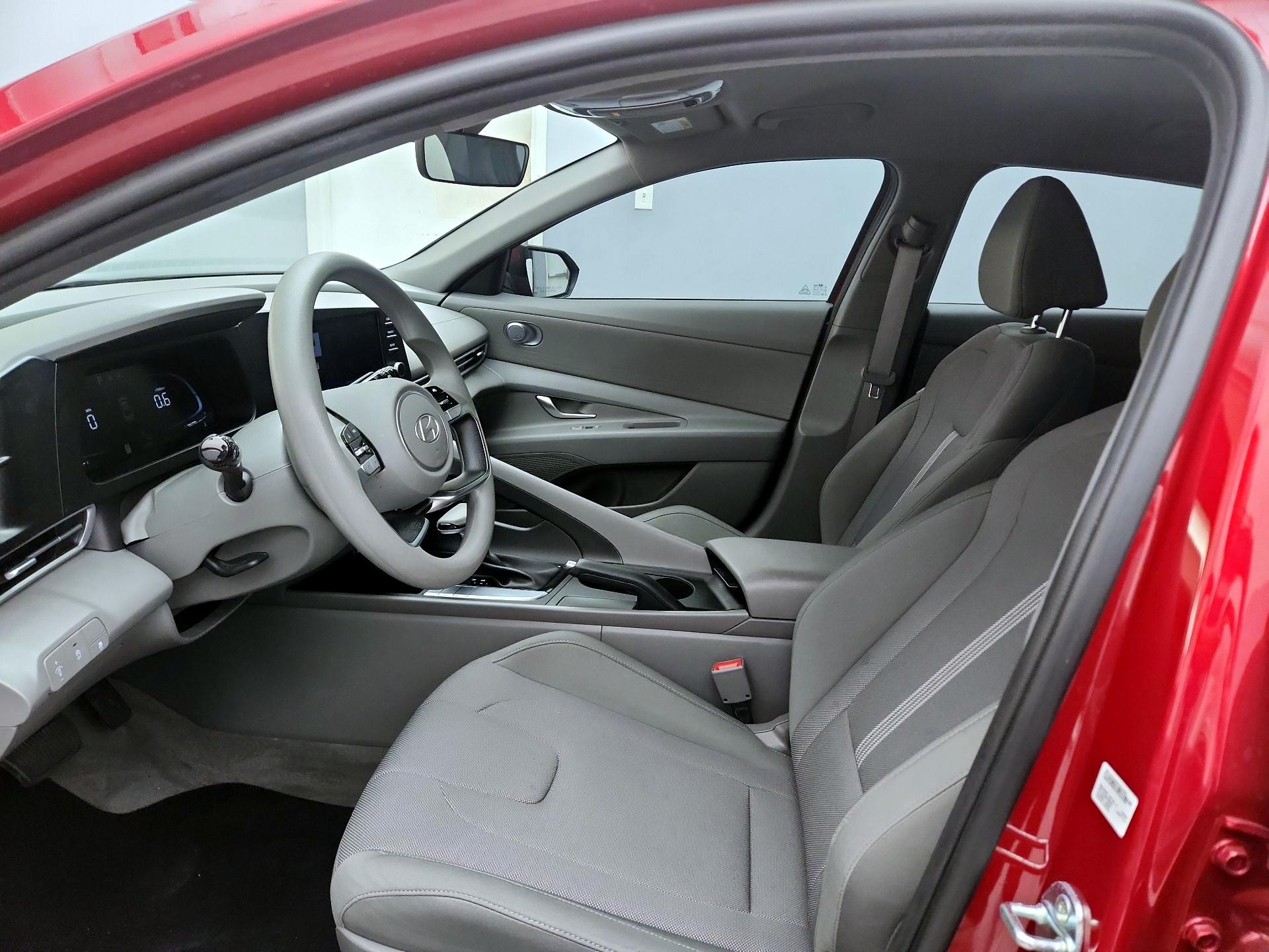 Thumbnail: 2024 Hyundai Elantra - 11