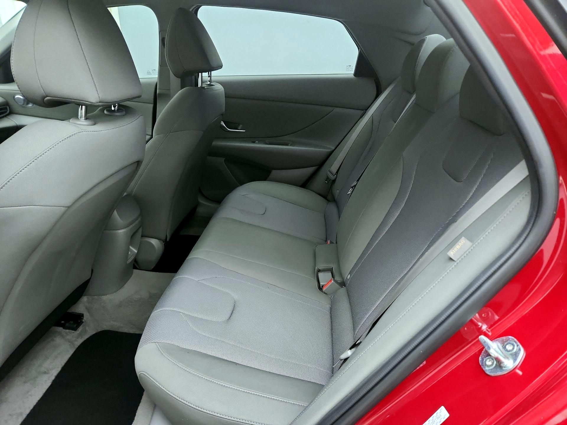 Thumbnail: 2024 Hyundai Elantra - 19
