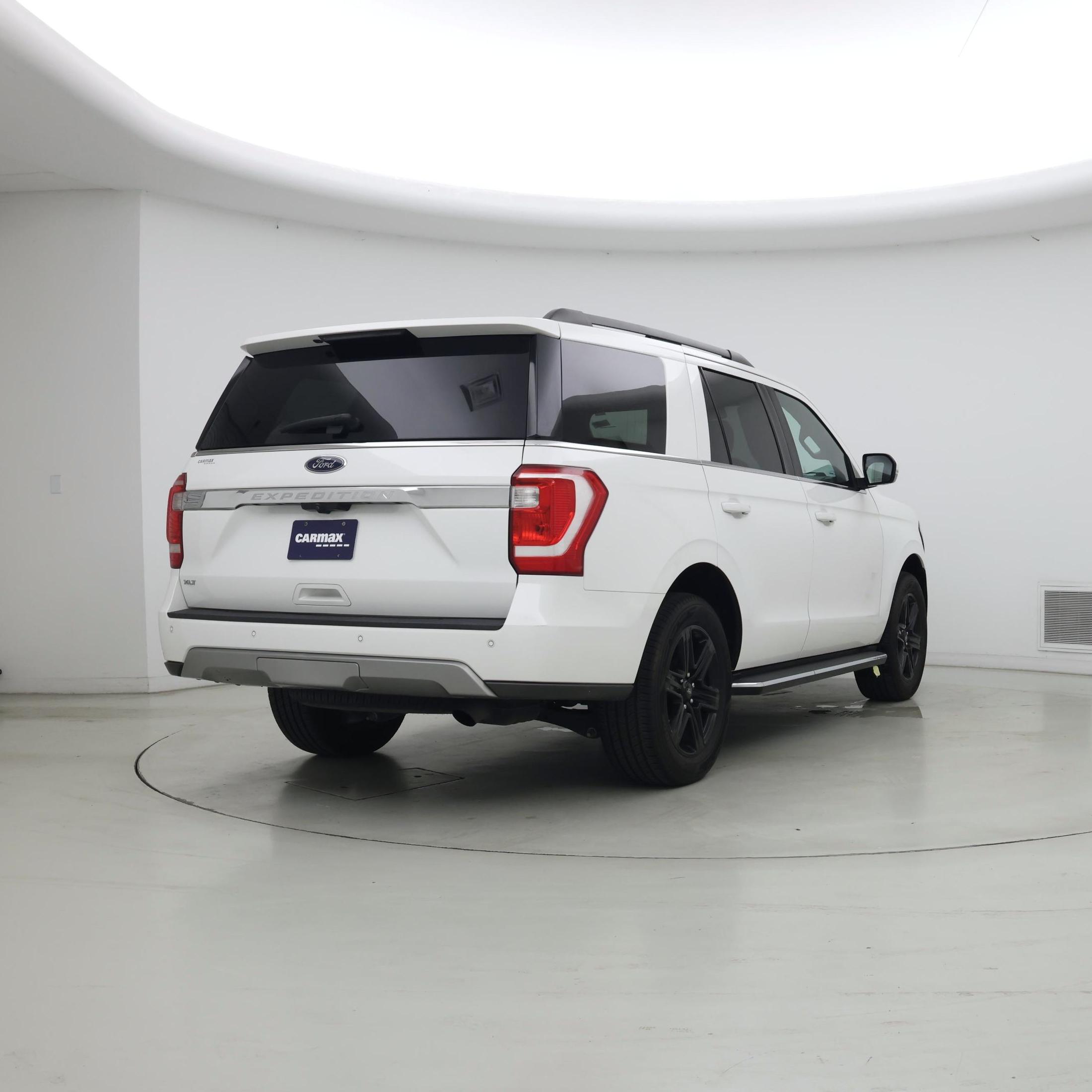 Thumbnail: 2020 Ford Expedition - 8