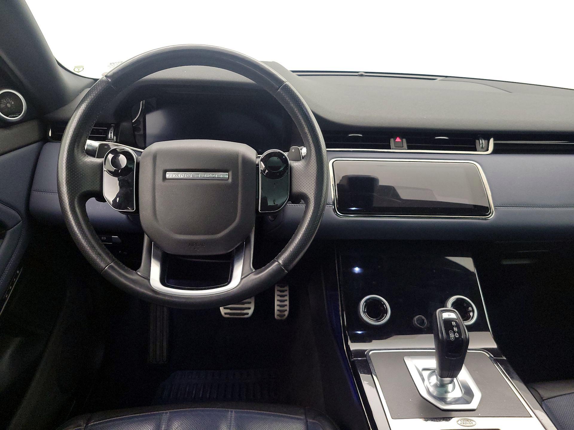 Thumbnail: 2020 Land Rover Range Rover Evoque - 10