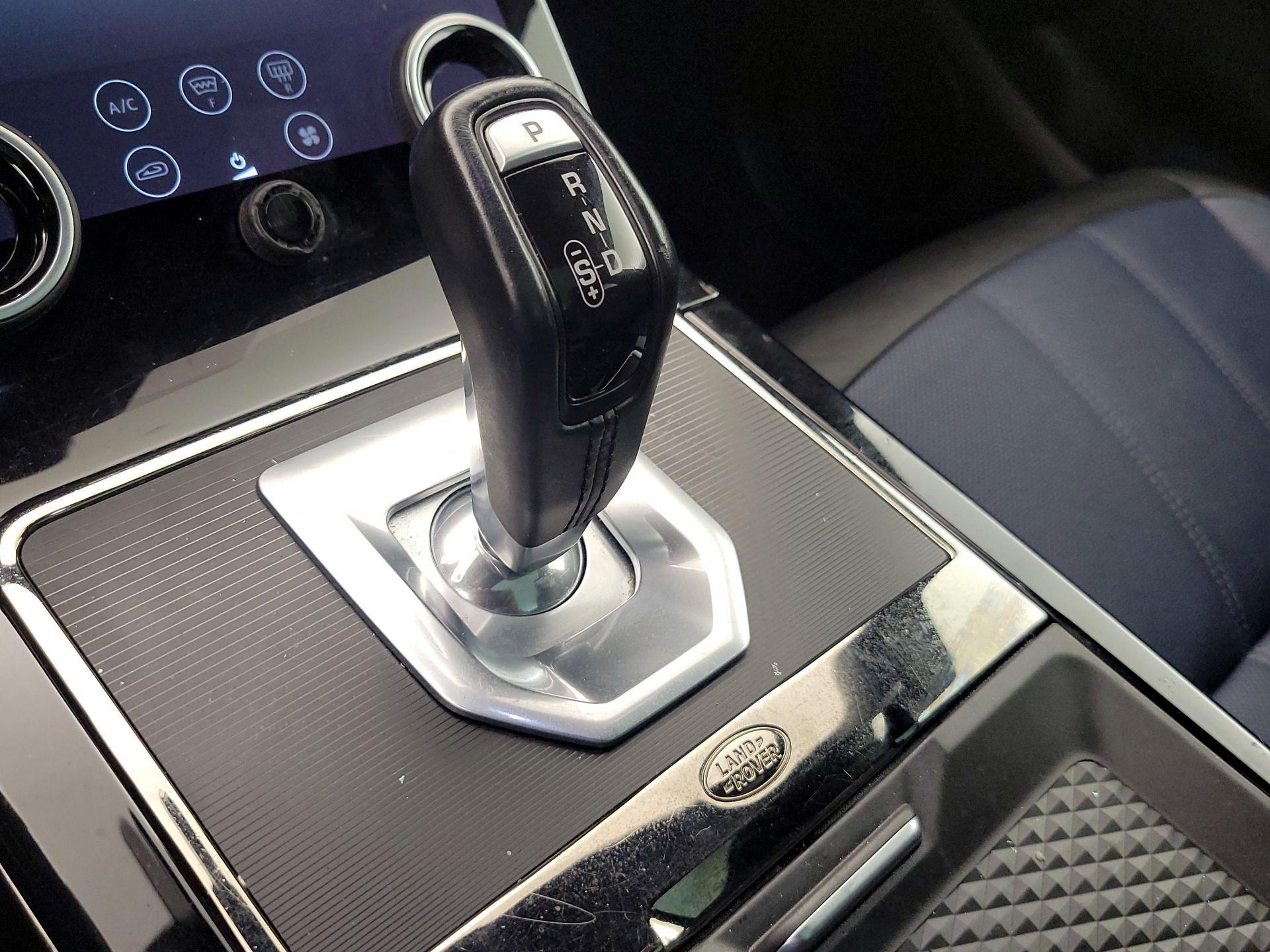 Thumbnail: 2020 Land Rover Range Rover Evoque - 18