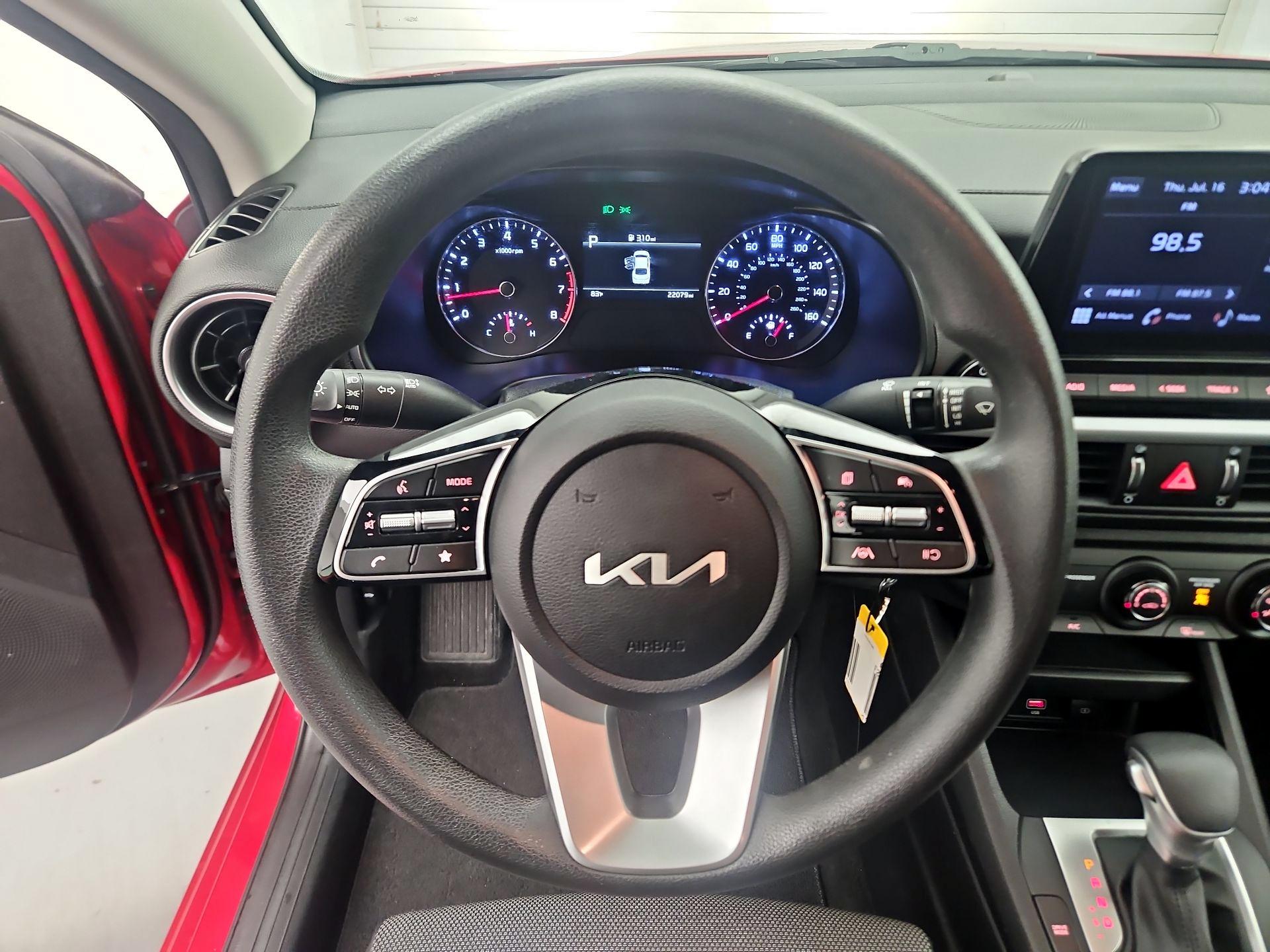 Thumbnail: 2024 Kia Forte - 10