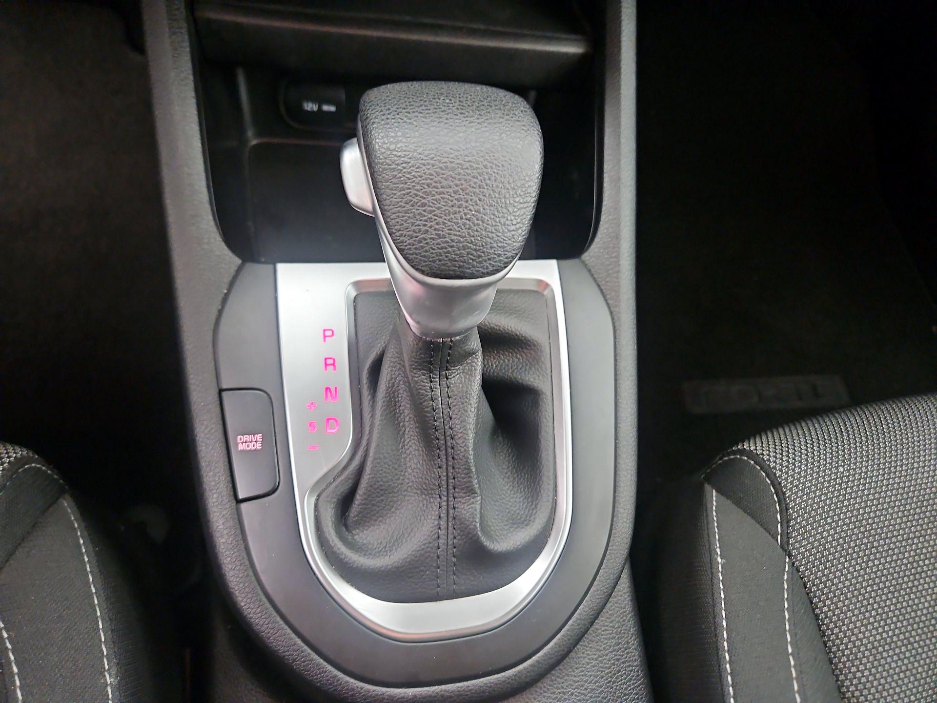 Thumbnail: 2024 Kia Forte - 17