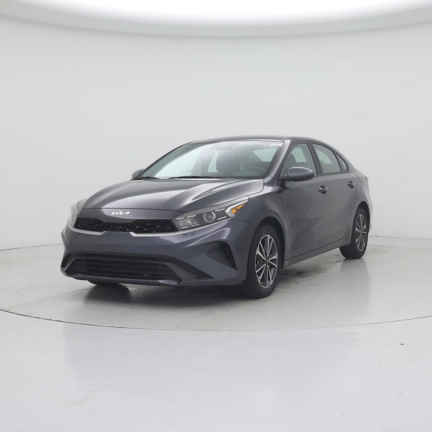 Thumbnail: 2024 Kia Forte - 4