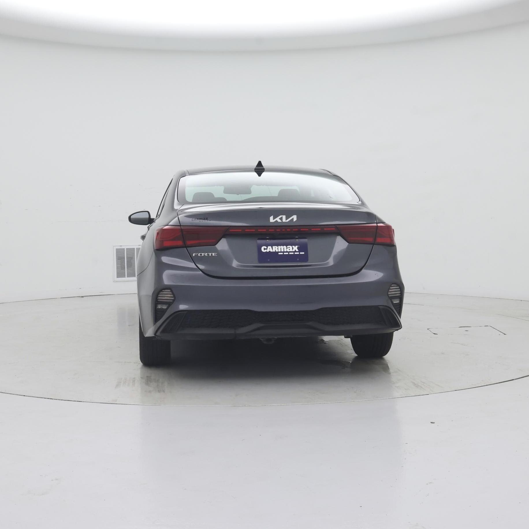 Thumbnail: 2024 Kia Forte - 6