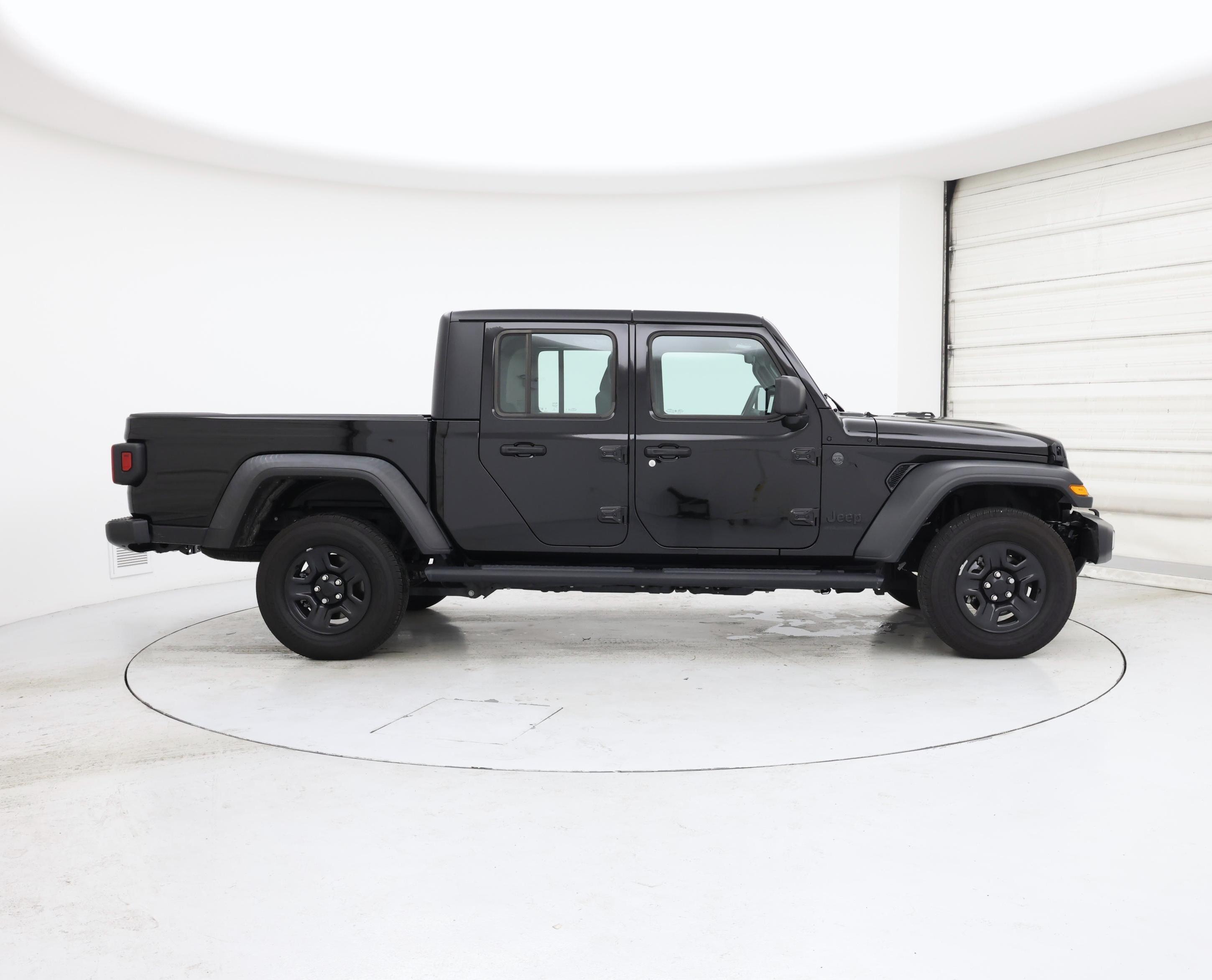 Thumbnail: 2025 Jeep Gladiator - 7