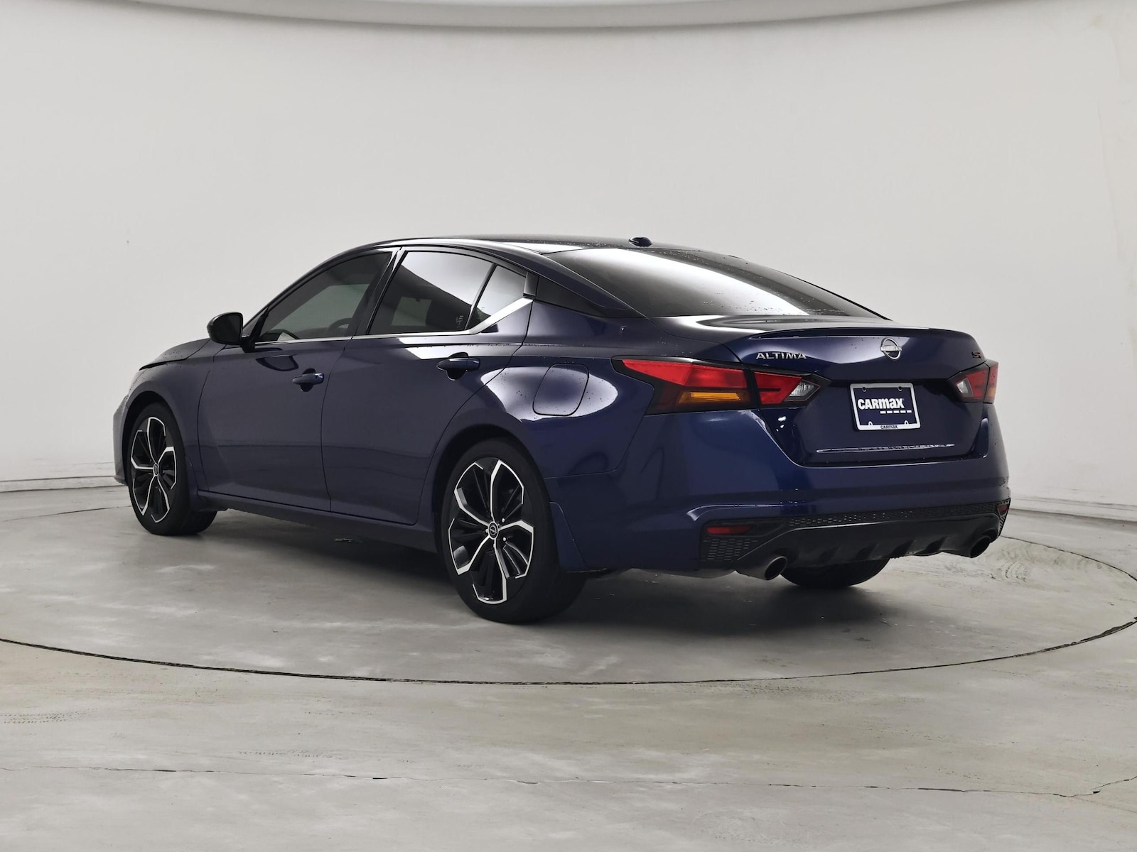 2024 Nissan Altima SR - Photo 3