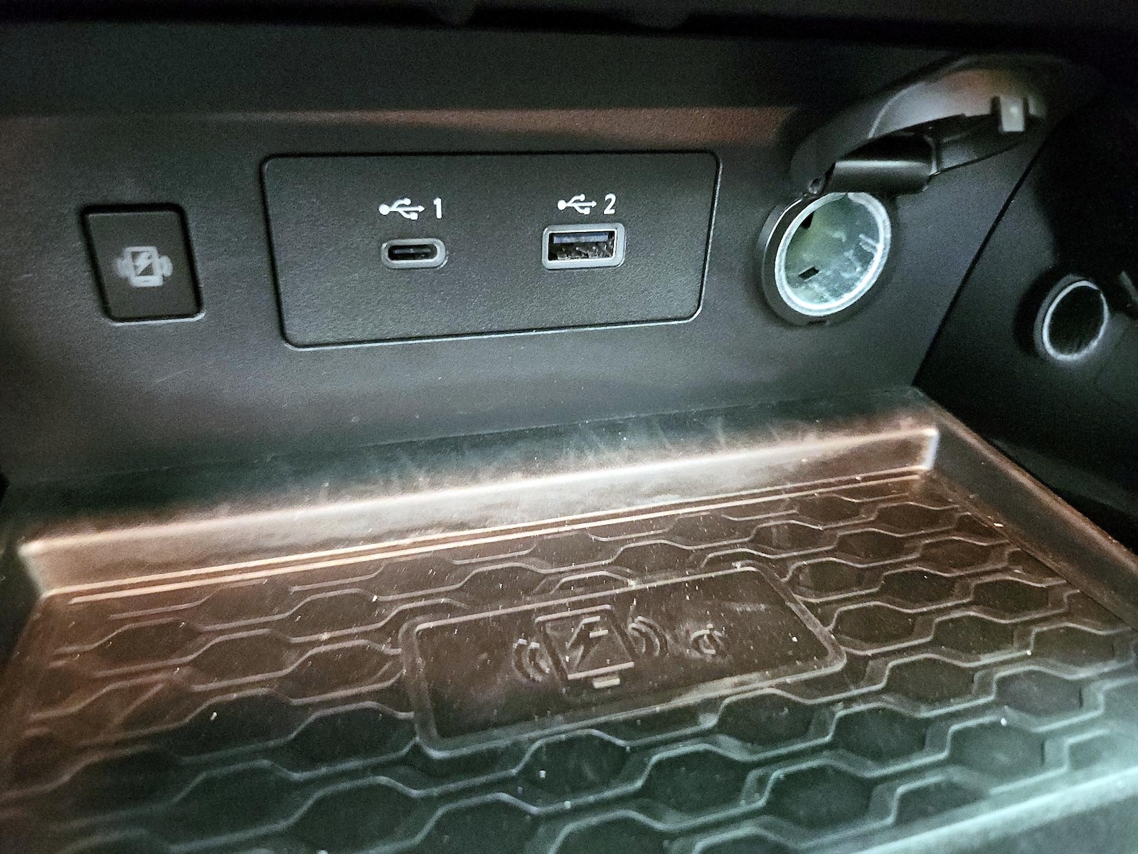 2024 Nissan Altima SR - Photo 20