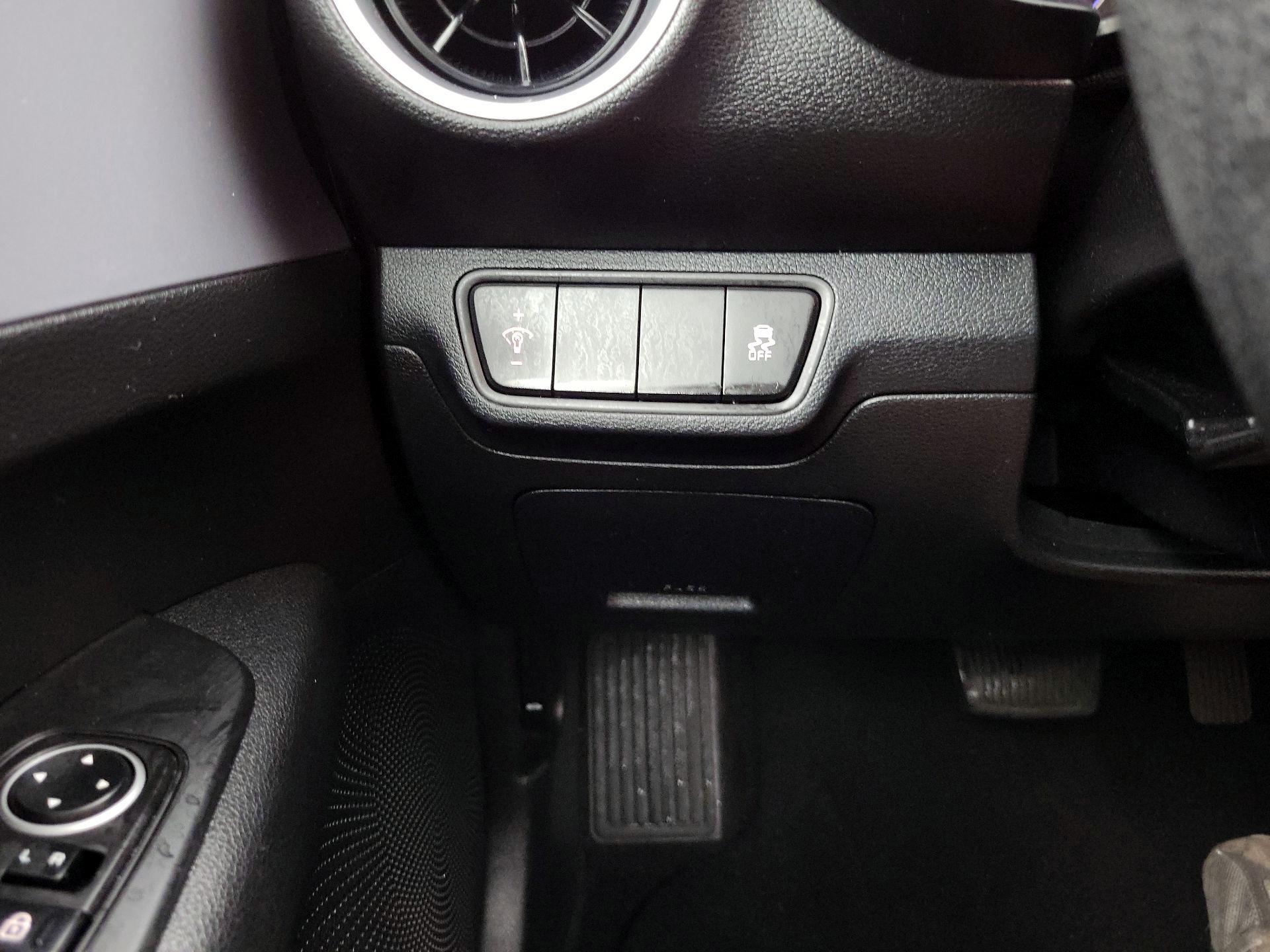 Thumbnail: 2024 Kia Forte - 13