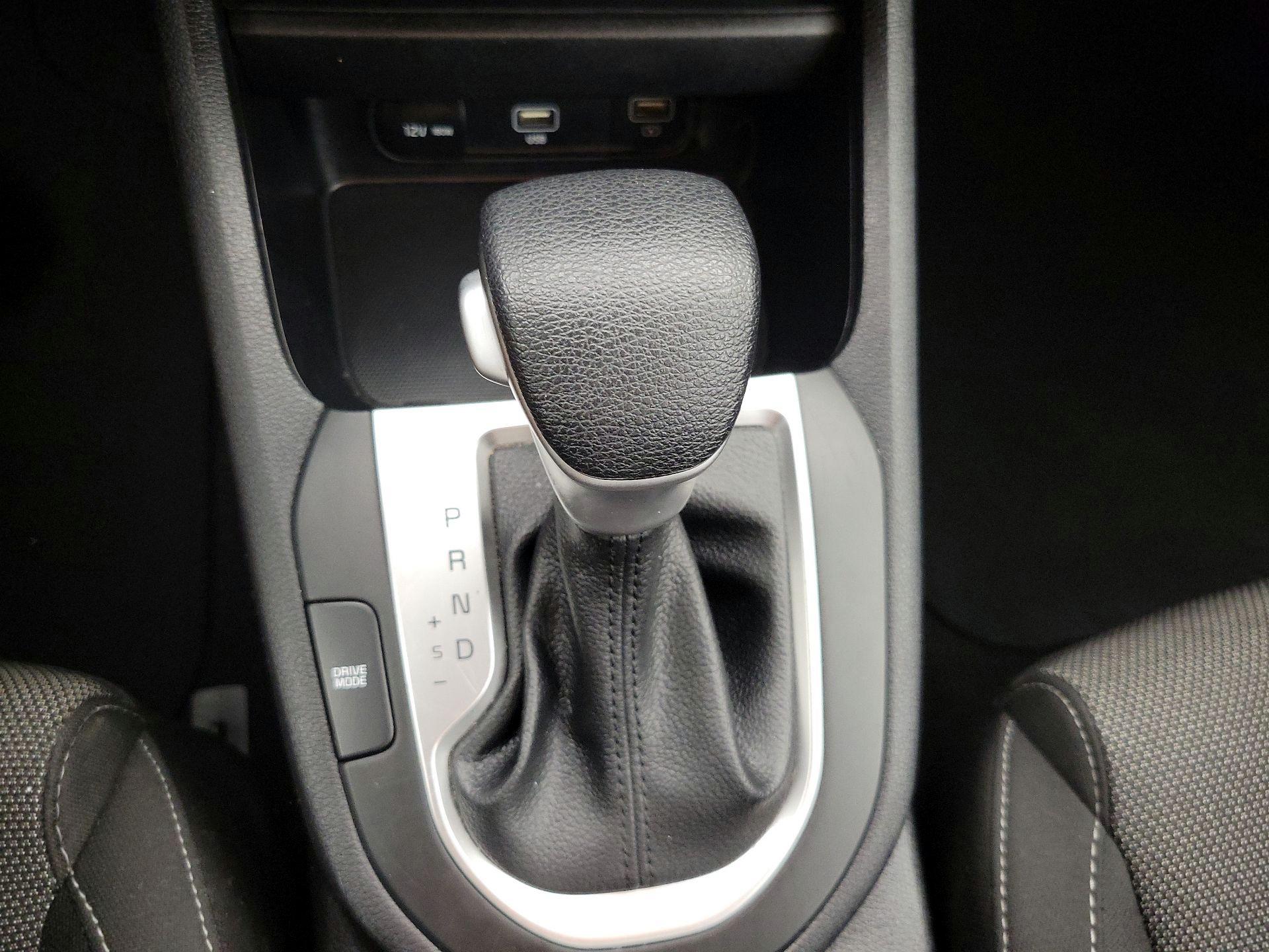 Thumbnail: 2024 Kia Forte - 17
