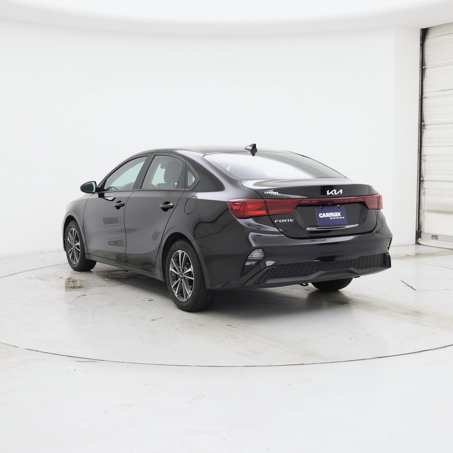 Thumbnail: 2024 Kia Forte - 2