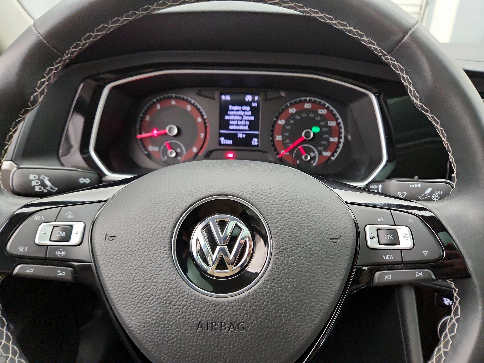 Thumbnail: 2021 Volkswagen Jetta - 10