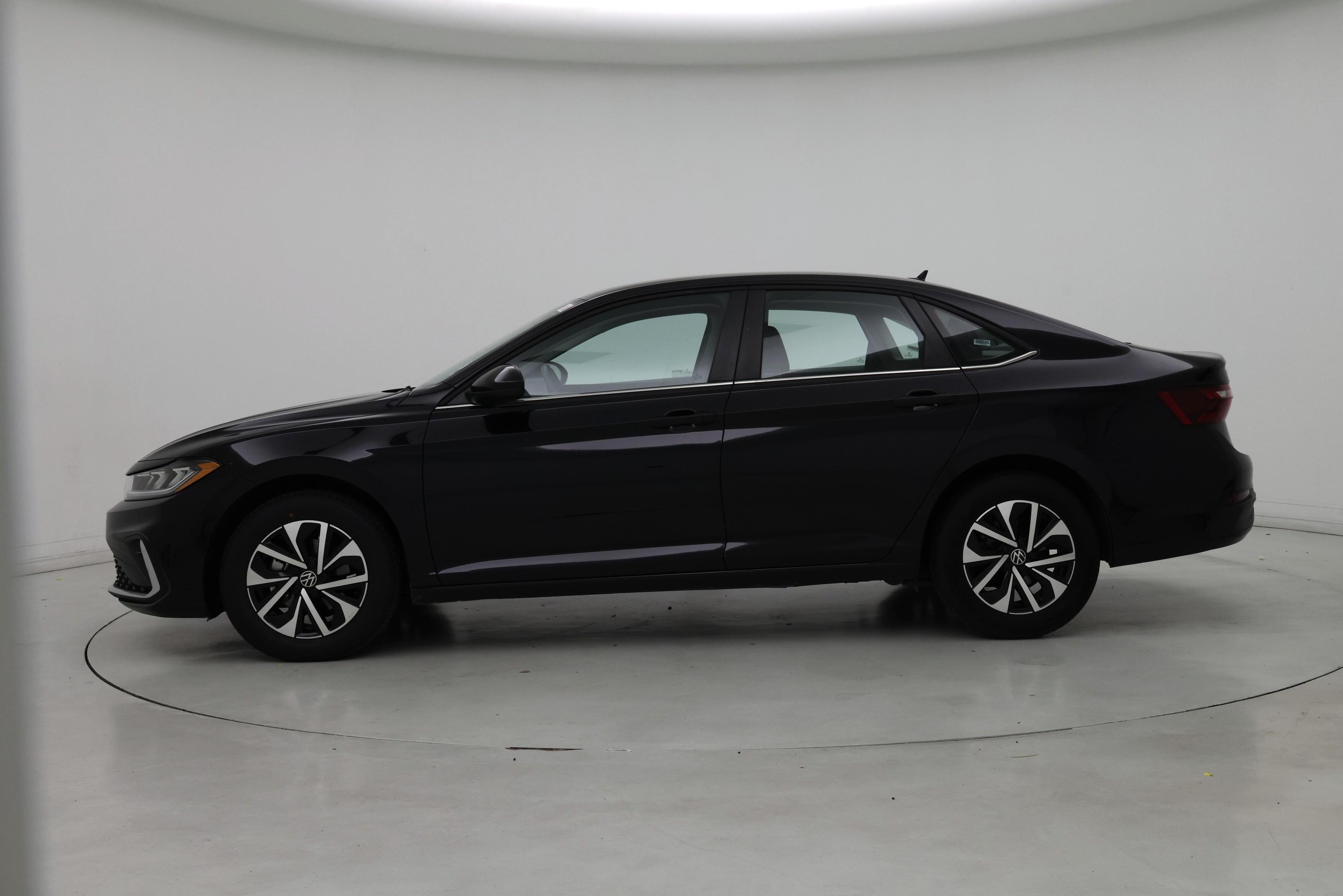 Thumbnail: 2025 Volkswagen Jetta - 3