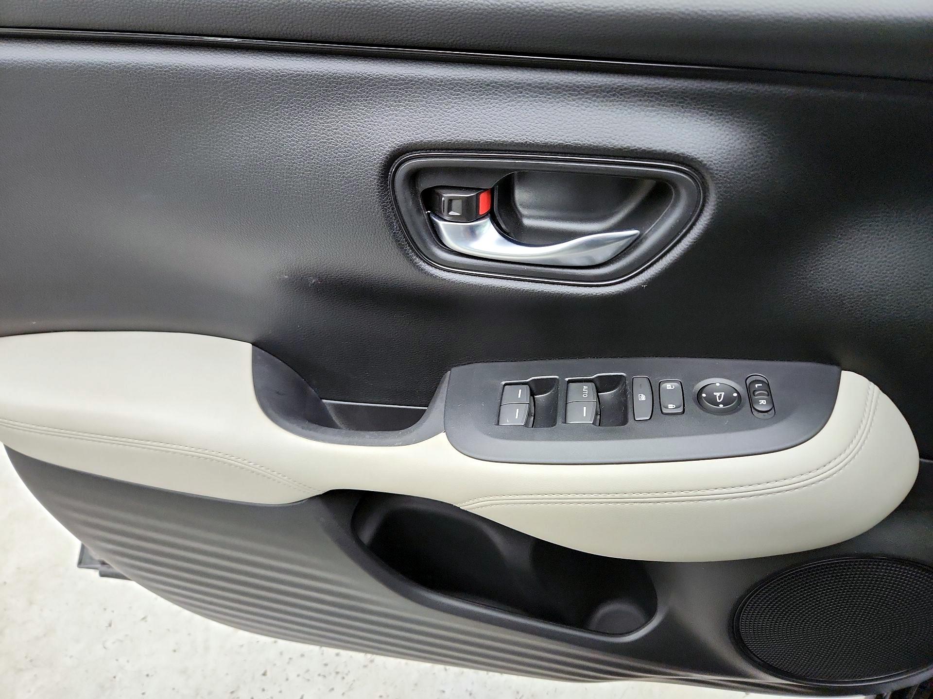 Thumbnail: 2024 Honda HR-V - 12