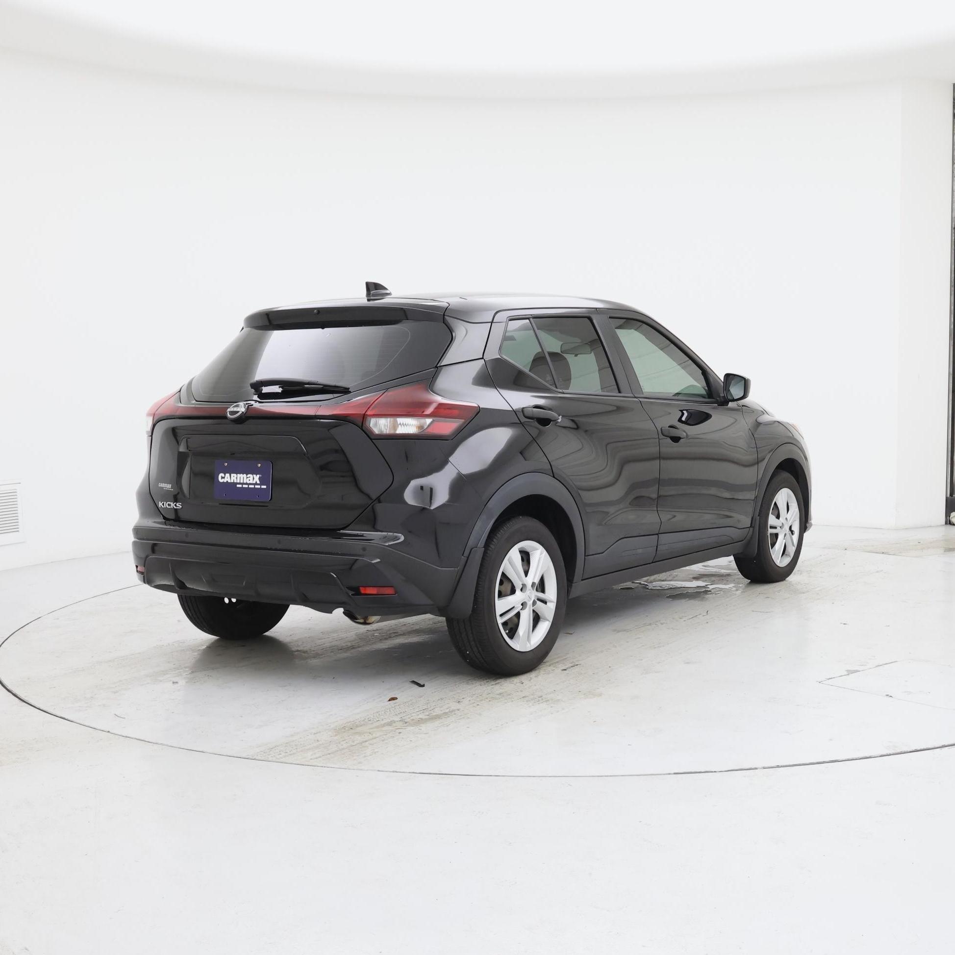 Thumbnail: 2024 Nissan Kicks - 8