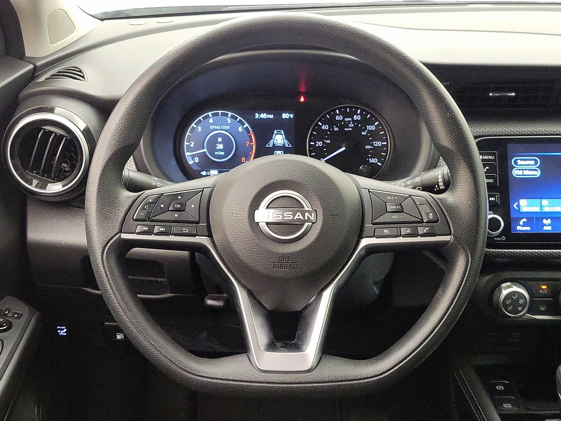 Thumbnail: 2023 Nissan Kicks - 10