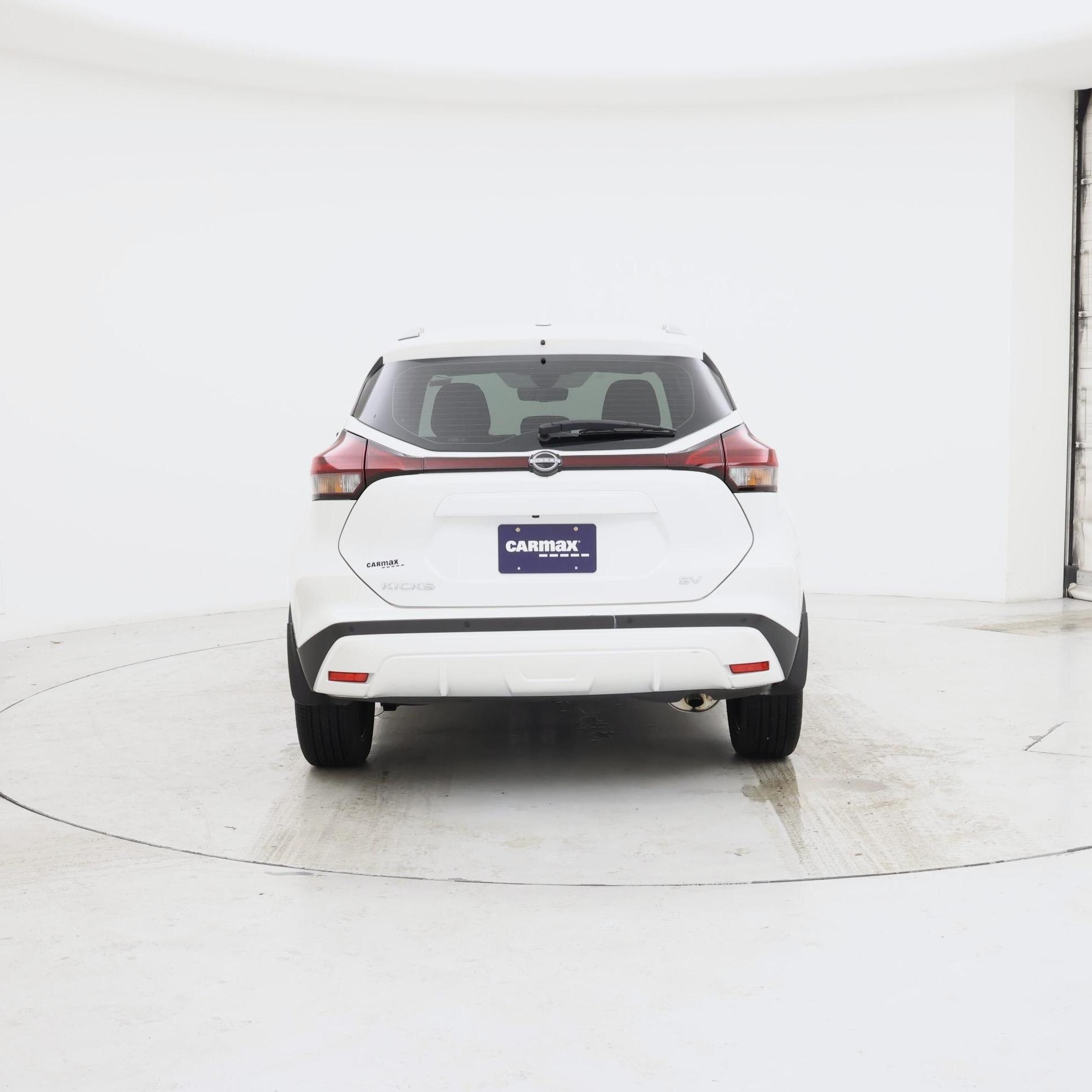 Thumbnail: 2023 Nissan Kicks - 6
